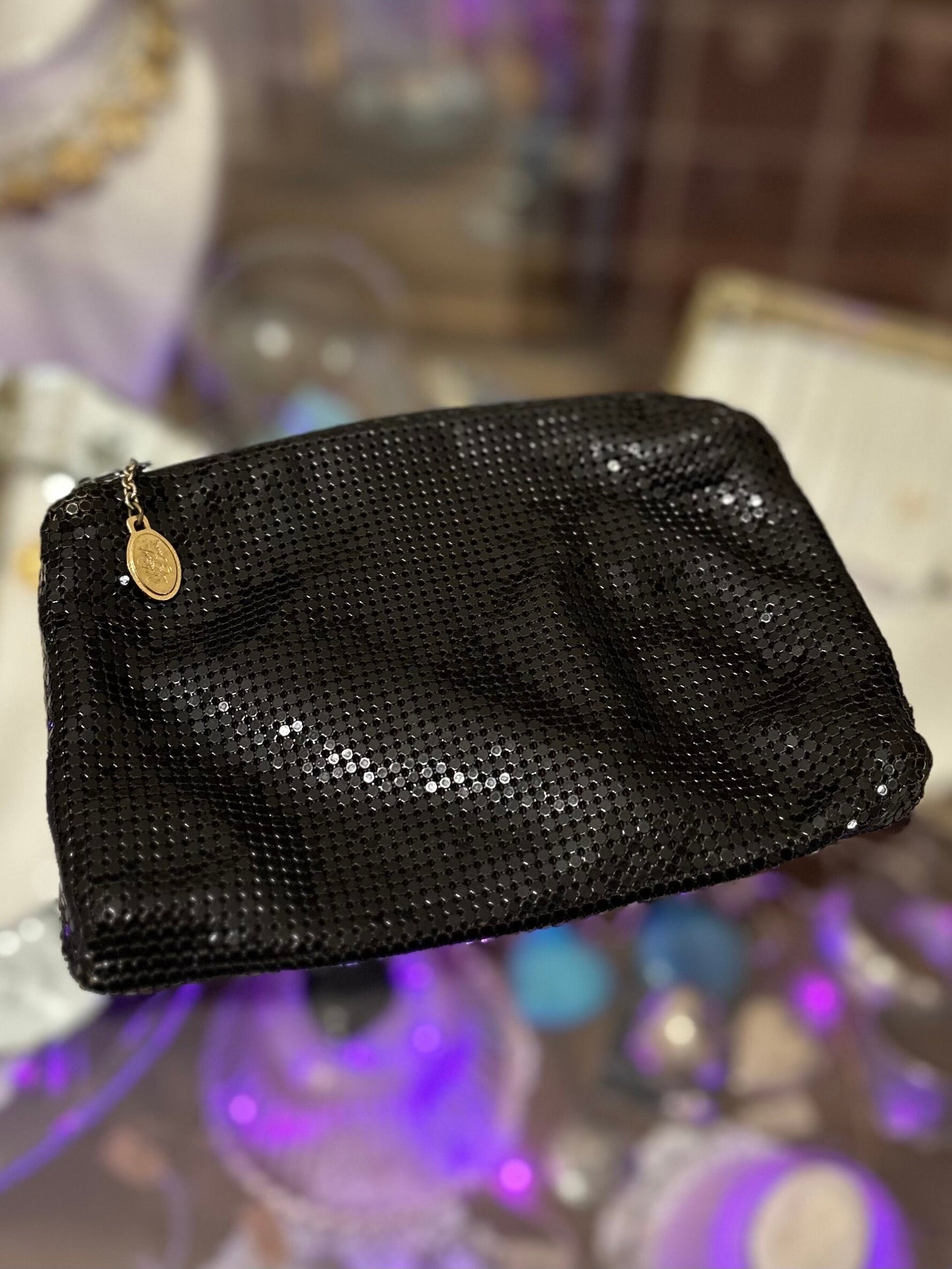 1970s Whiting & Davis Black Metal Mesh Zippered Clutch or Pouch
