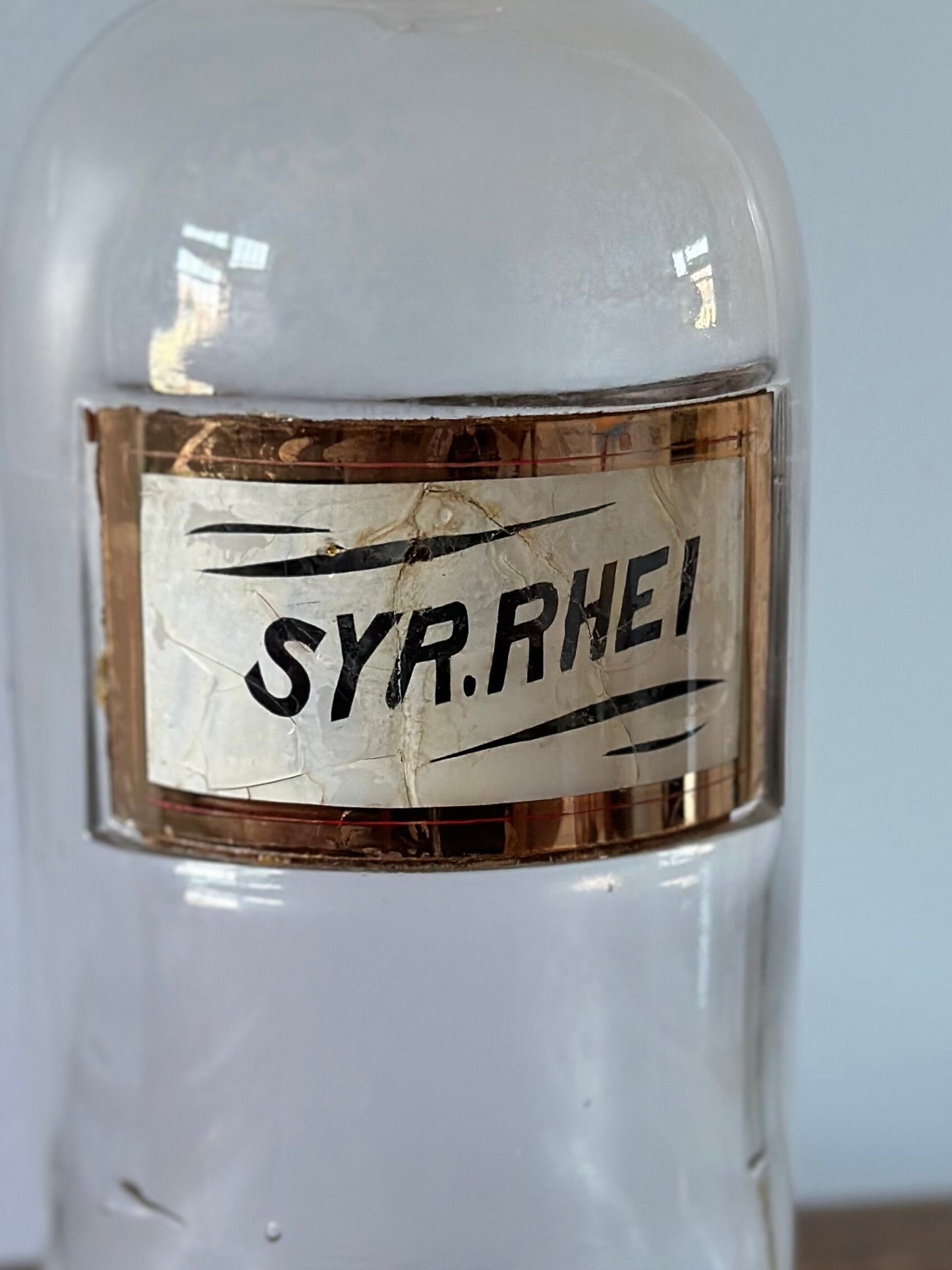 Antique Late 1800s Glass Apothecary Pharmacy Bottle SYR. RHEI Syrup Medicine