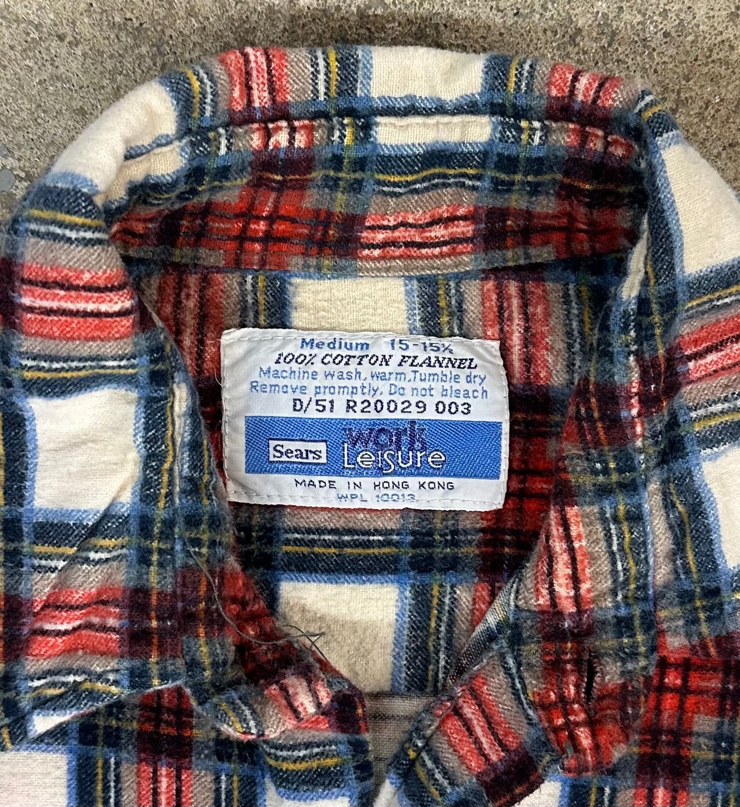 1970s 1980s Sears Work Leisure Plaid Cotton Flannel Shirt