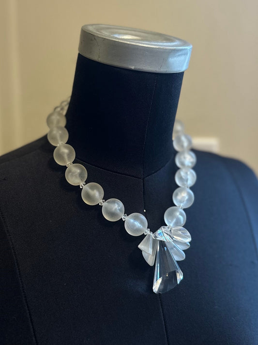 1950s Clear & Frosted Graduated Lucite and Faceted Lucite Cone Beaded Collar Necklace