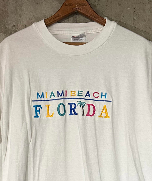 1990s Embroidered Miami Beach Florida Single Stitch Tee