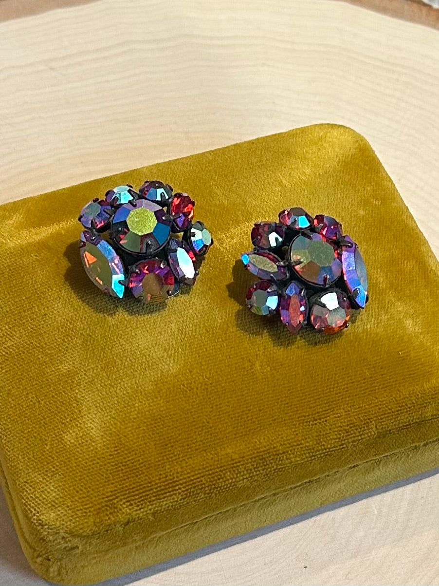 1960s Signed Regency Pink Aurora Borealis Faceted Rhinestone Brooch & Clip-on Earrings Set