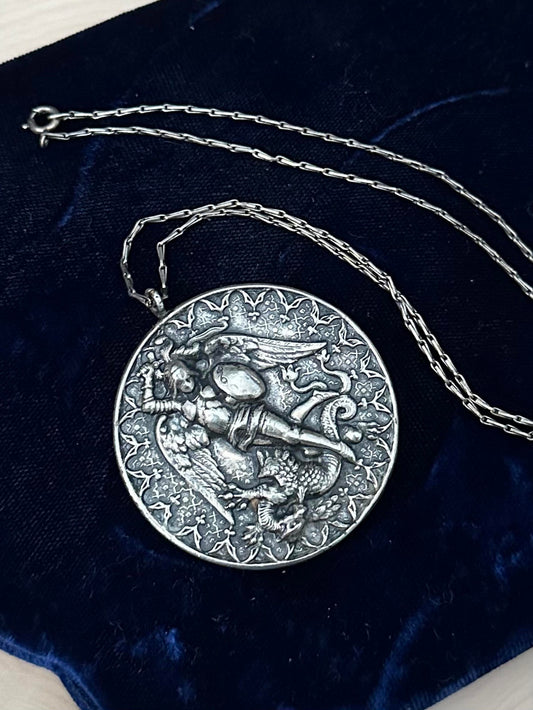 Vintage Saint Michael Archangel Dragon Slayer Silver Tone Medallion Pendant Necklace 18.5"