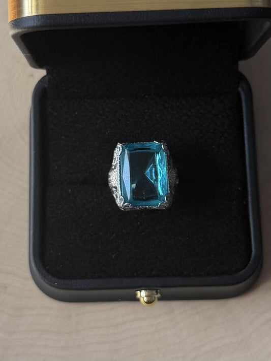 1930s Art Deco Signed NEMCO Silver Tone Blue Glass Cocktail Ring US 2.75