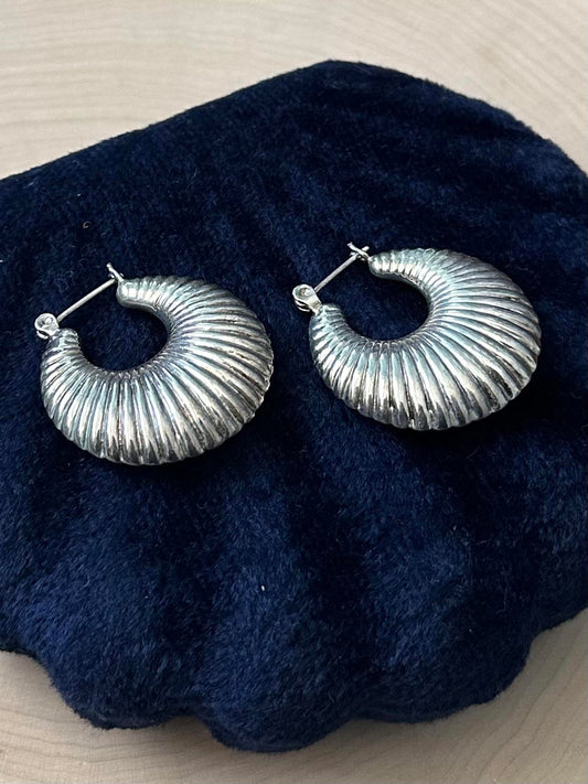 Vintage Chunky Sterling Silver Ribbed Hoop Earrings