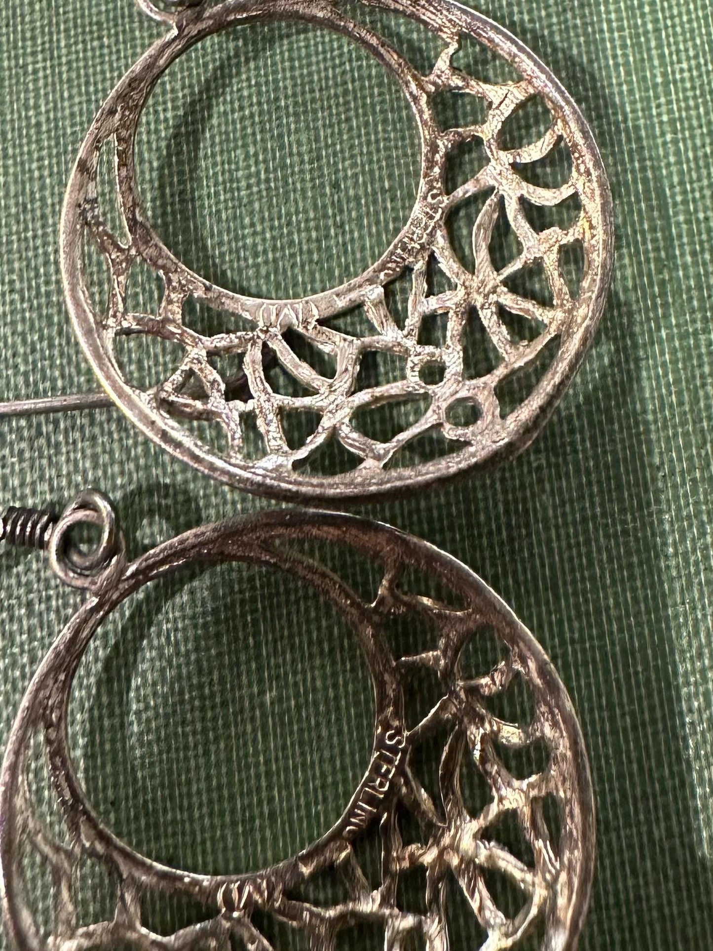 Vintage Sterling Silver 925 Open Circle Ornate Etched Dangle Earrings