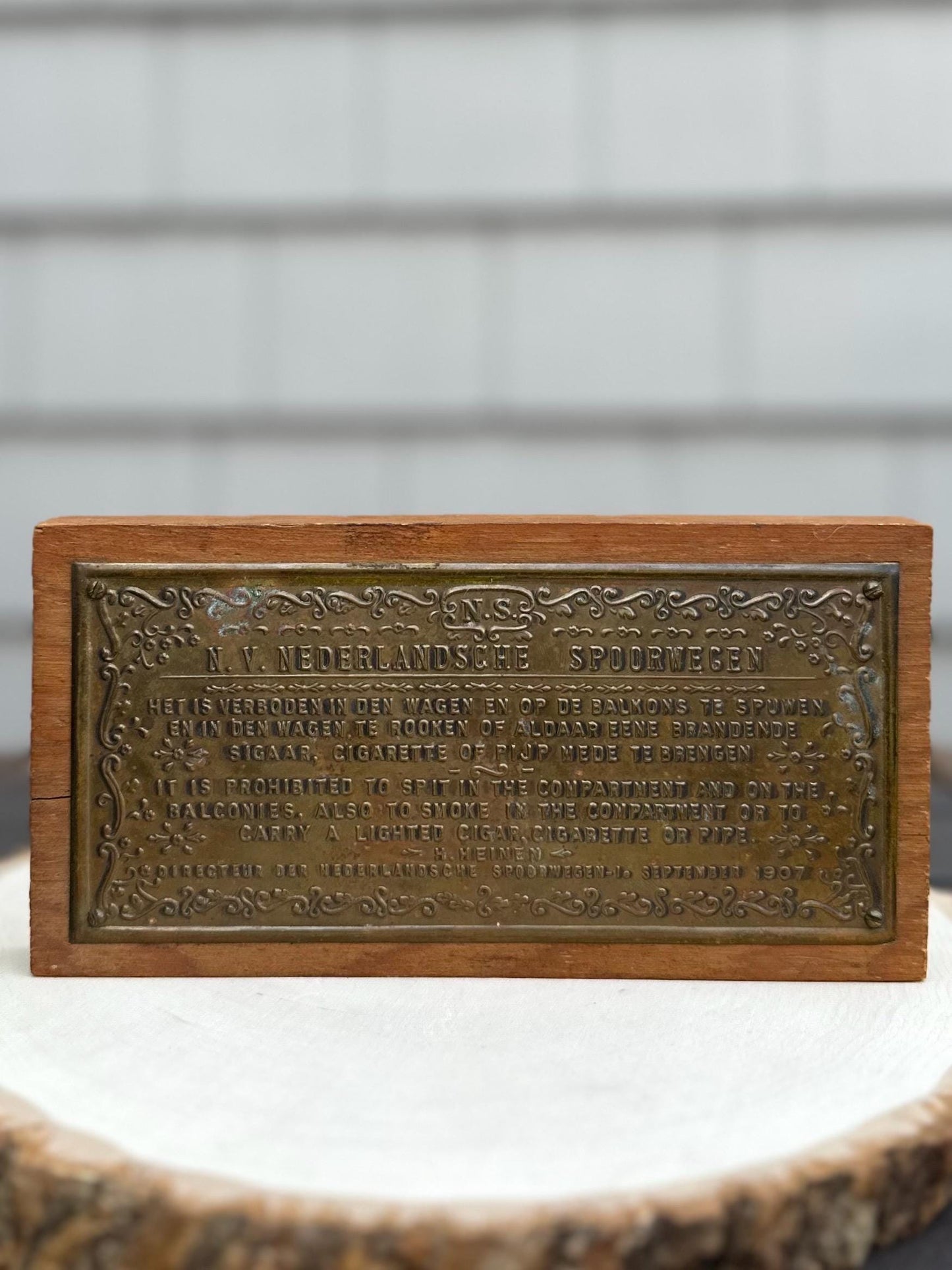 1970s Repro 1907 Dutch Railways Nederlandsche Spoorwegen Wood Plaque No Spitting No Smoking Memorabilia