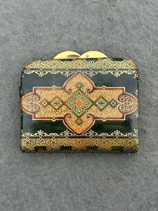 1940s 1950s Florentine Gold Embossed Green Italian Genuine Leather Coin Purse