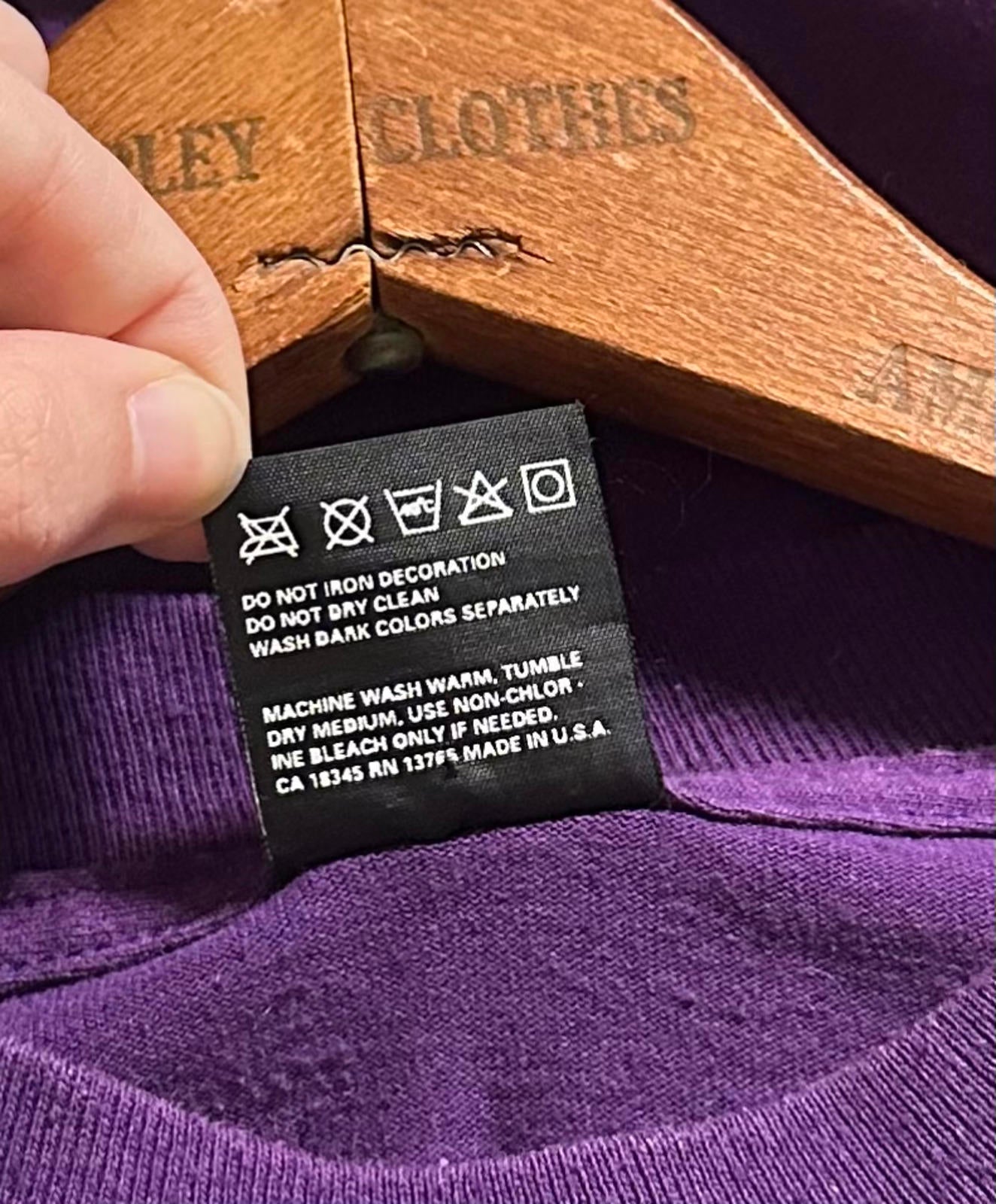1990s Purple Pennsylvania BEST Fruit of the Loom Single Stitch Tee