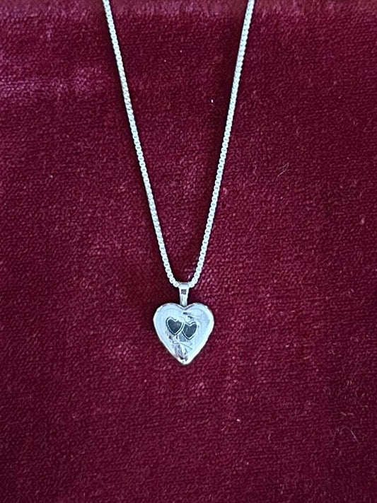 Vintage Sterling Silver Etched Heart Locket Pendant Necklace Dainty