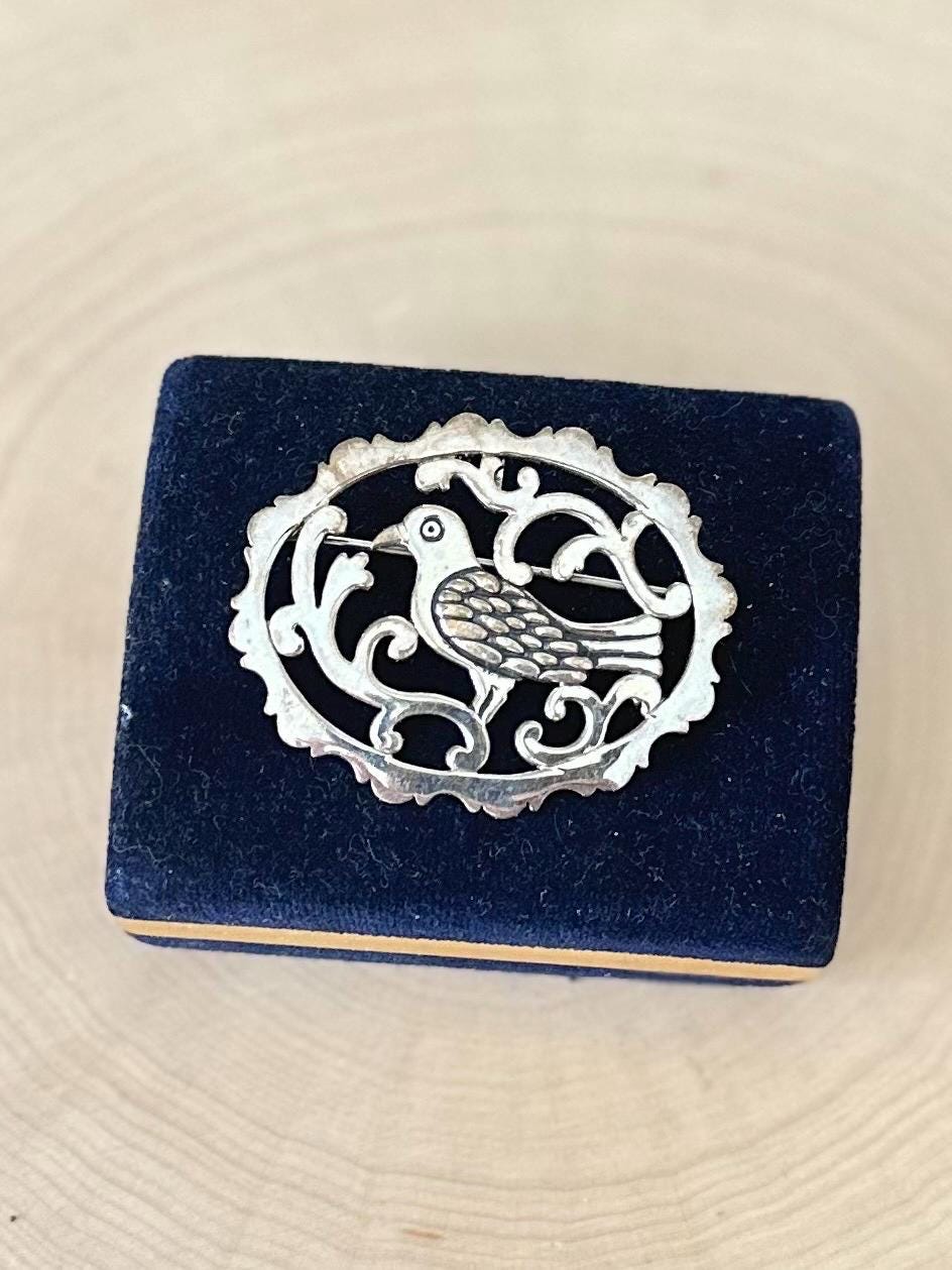 Vintage 1980s Hand & Hammer Handcrafted Sterling Silver Dove Pigeon Brooch or Pendant