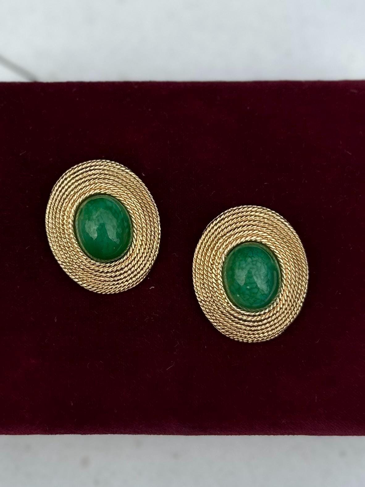 Vintage Signed CINER Gold Tone & Green Peking Glass Cabochon Large Statement Clip-on Earrings