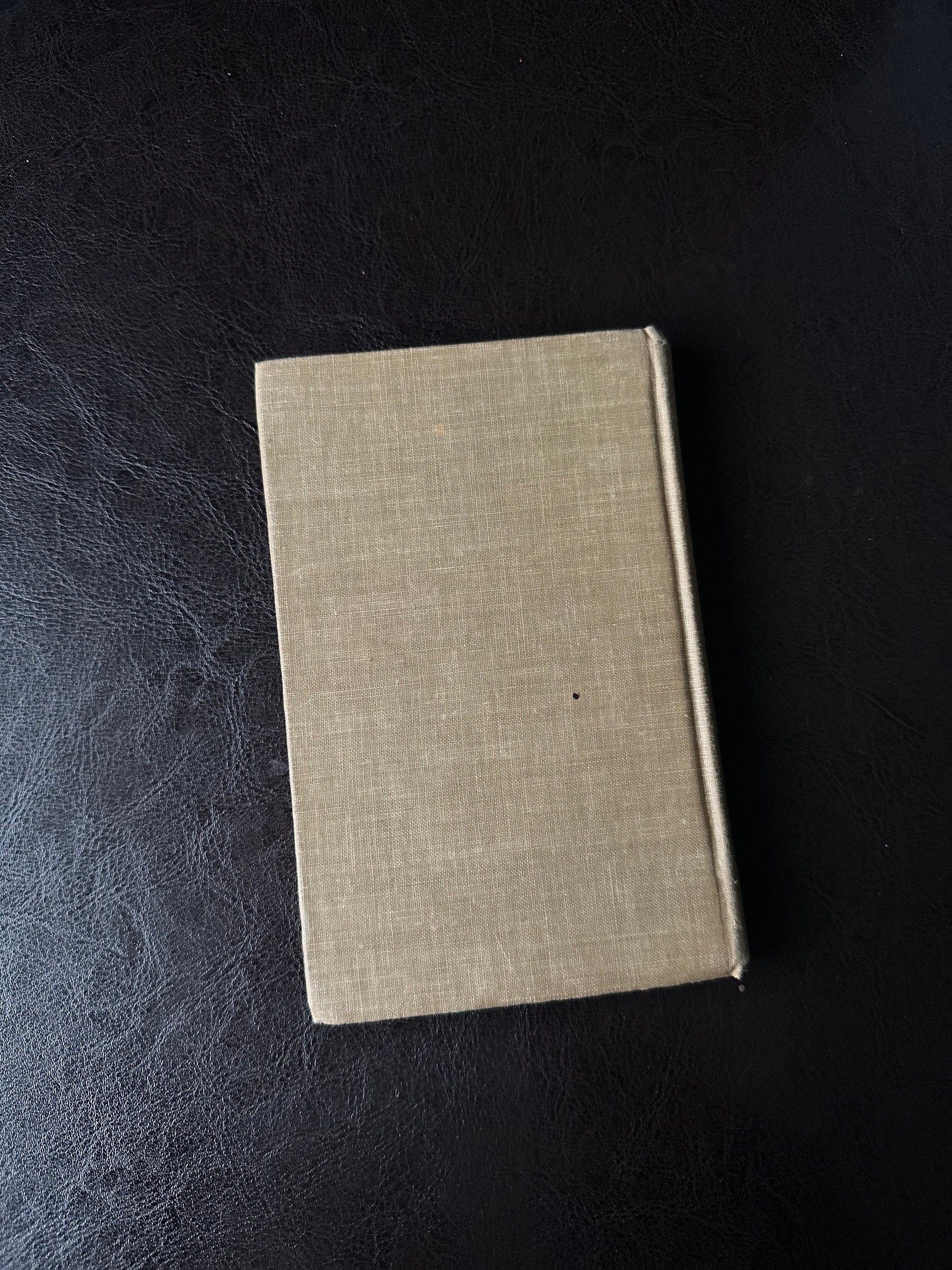 Antique 1896 Cicero's Essays on Old Age and Friendship, Also His Paradoxes Hardcover Cloth Binding Pocket Book David McKay, Publisher