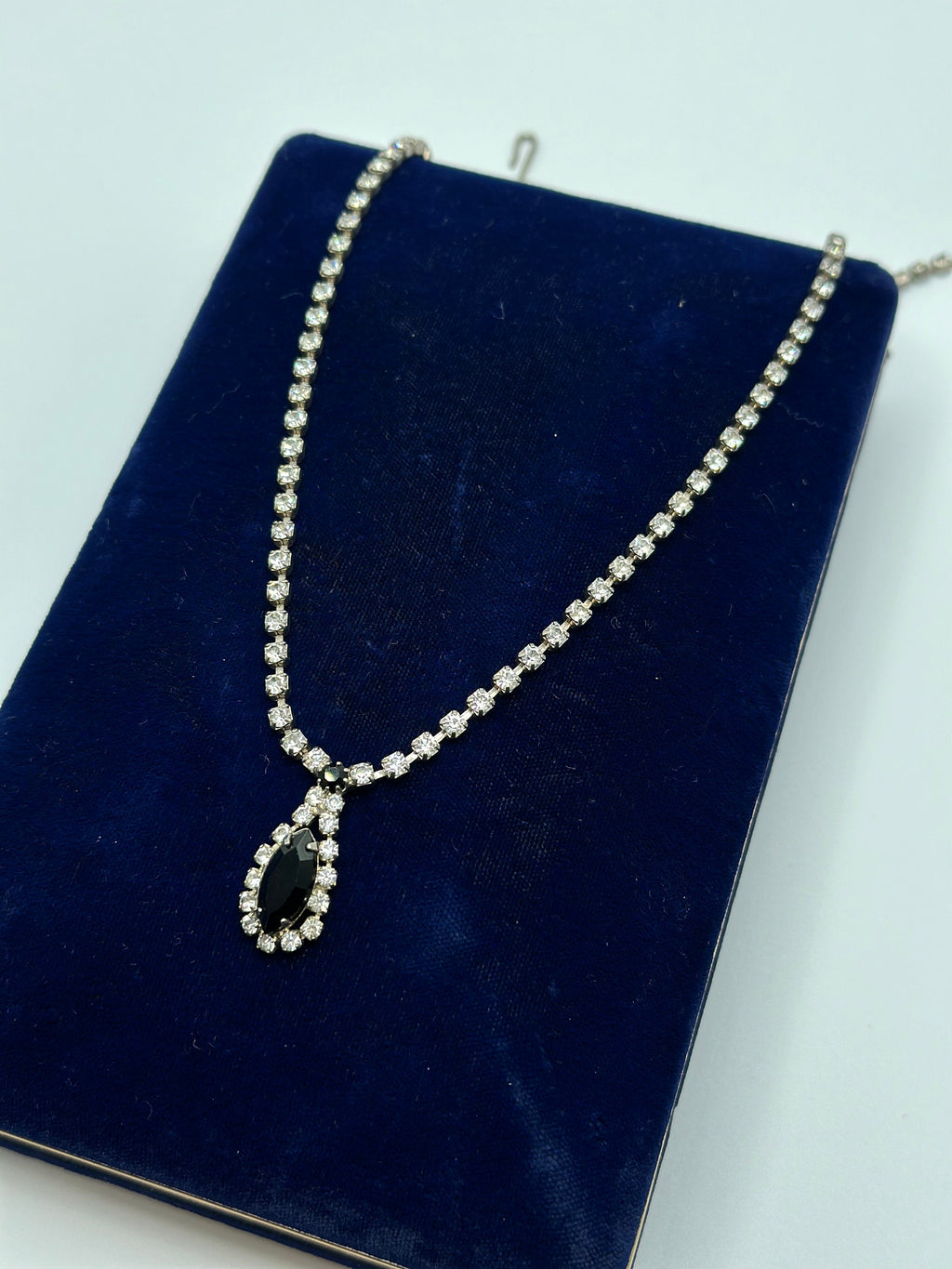 Vintage 1950s Faceted Clear and Black Glass Rhinestone Necklace Marquise Teardrop 18" | Evening Jewelry