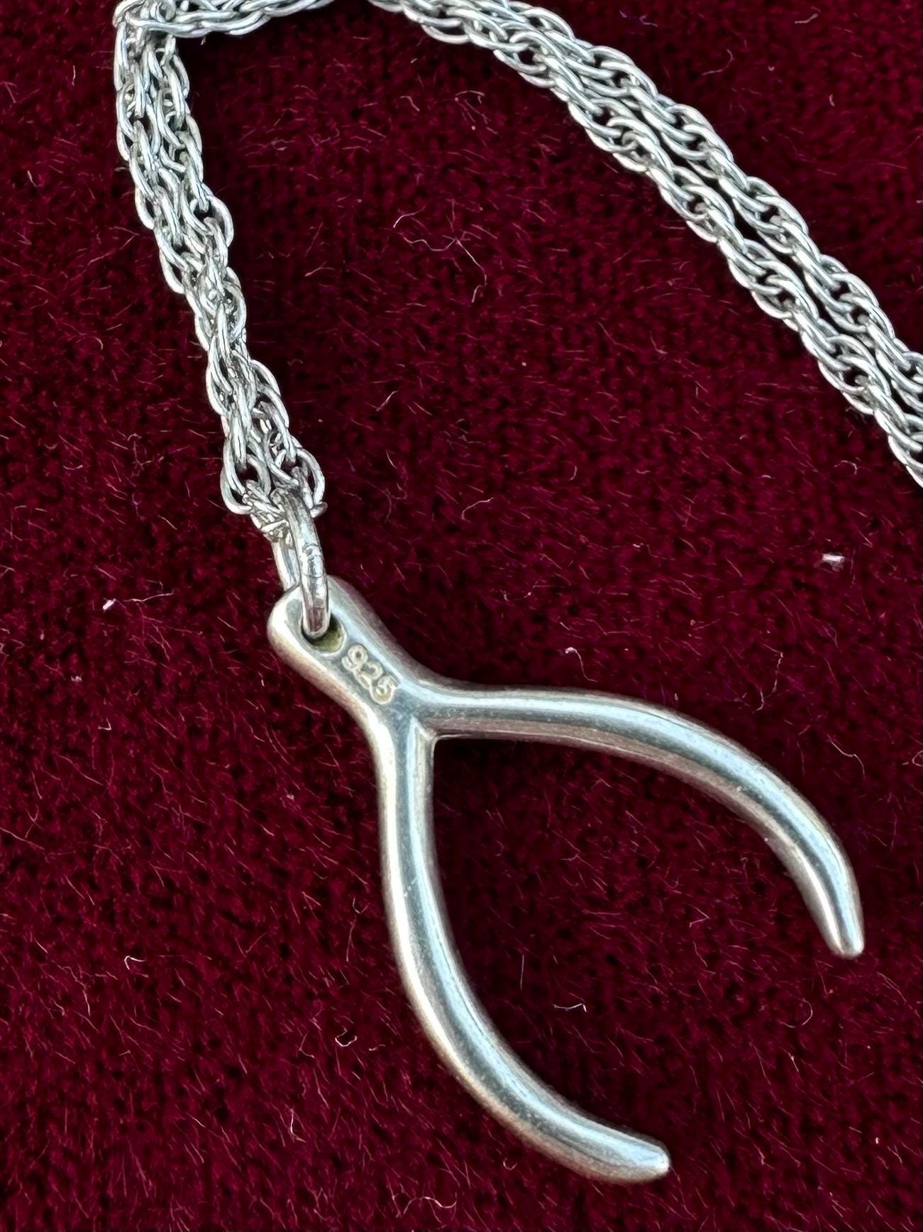 Vintage Sterling Silver Wishbone Luck Pendant Necklace 18.5”
