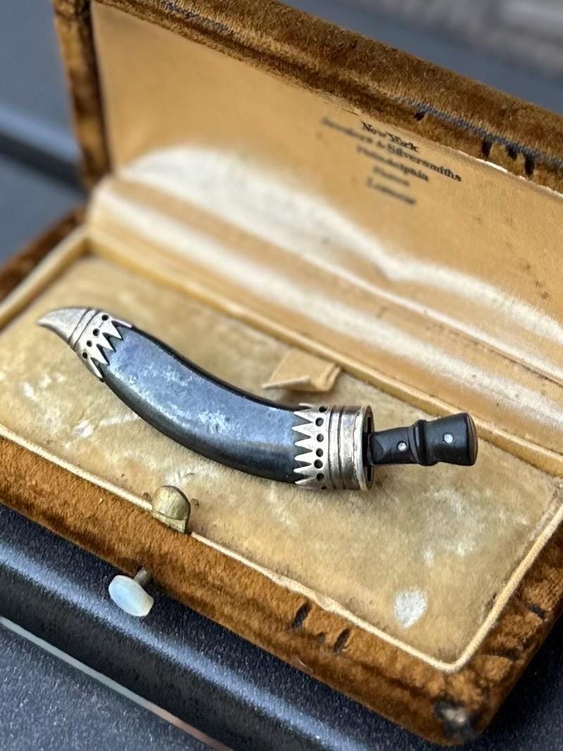 Vintage Circa 1920s Silver Kukri Sword Dagger & Sheath Brooch Pin