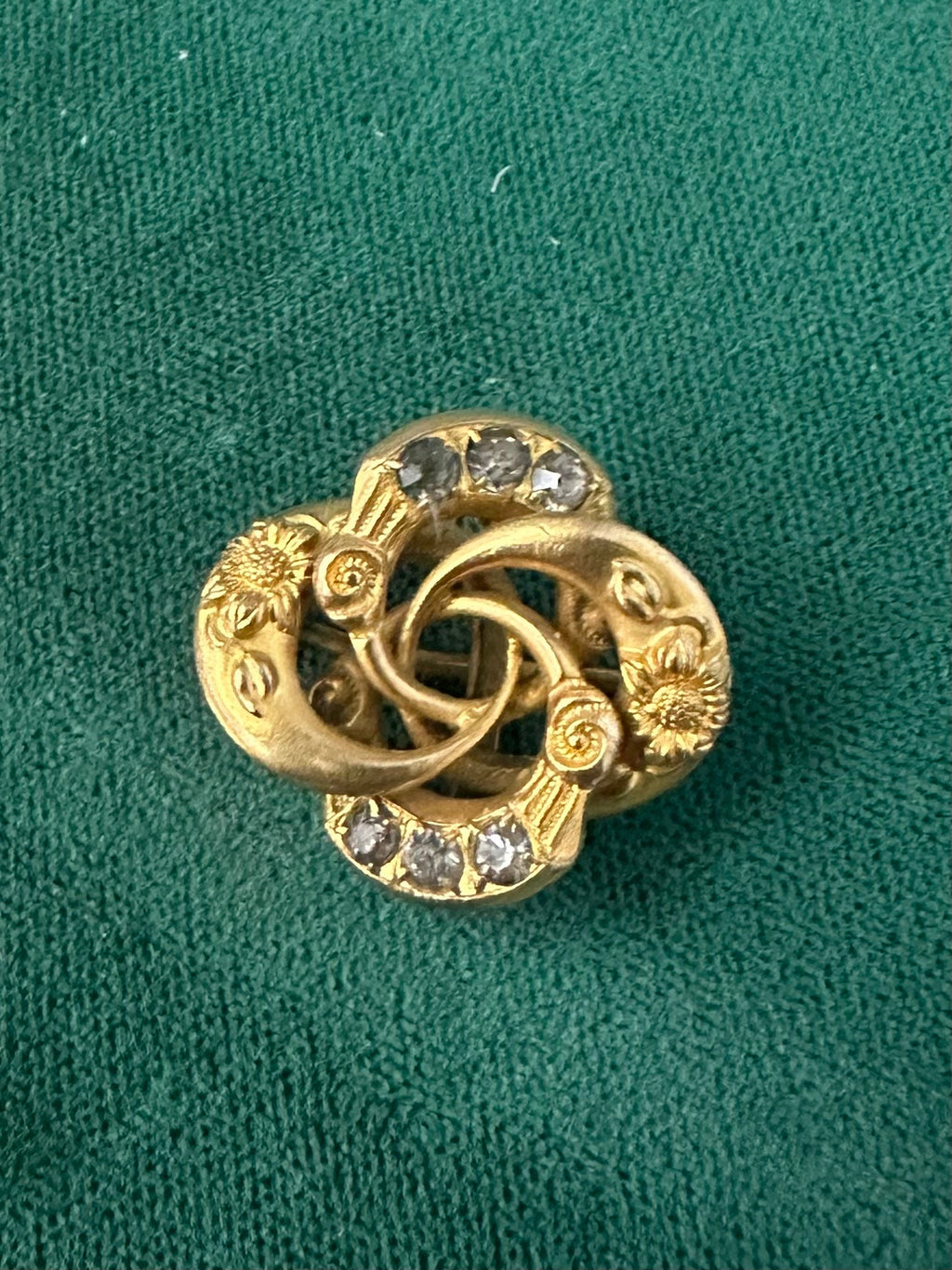 Antique Victorian Gold Tone Rhinestone Floral Love Knot Pin