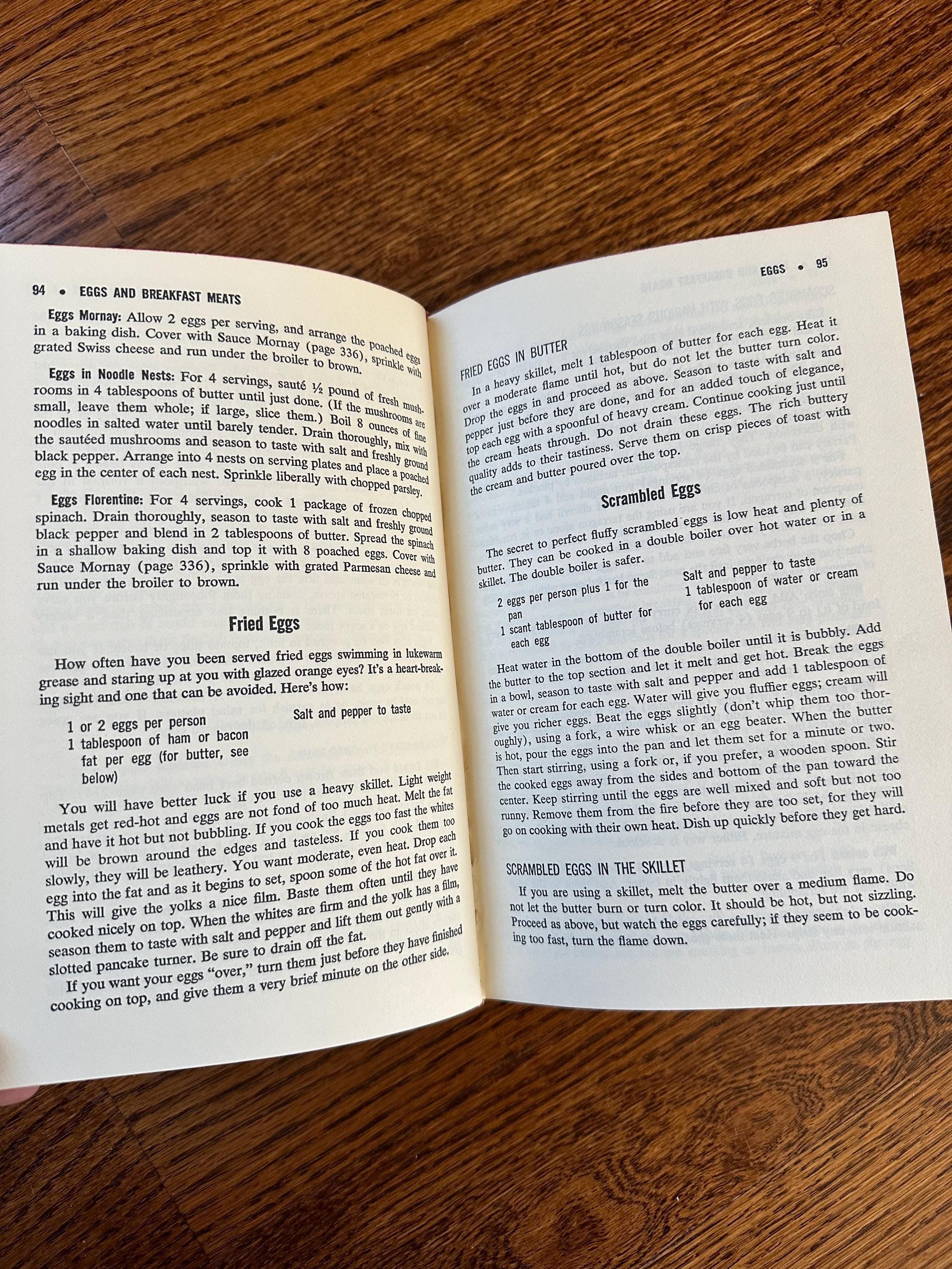 Vintage 1959 1961 The James Beard Cookbook Hardcover Book Midcentury Book Club Edition