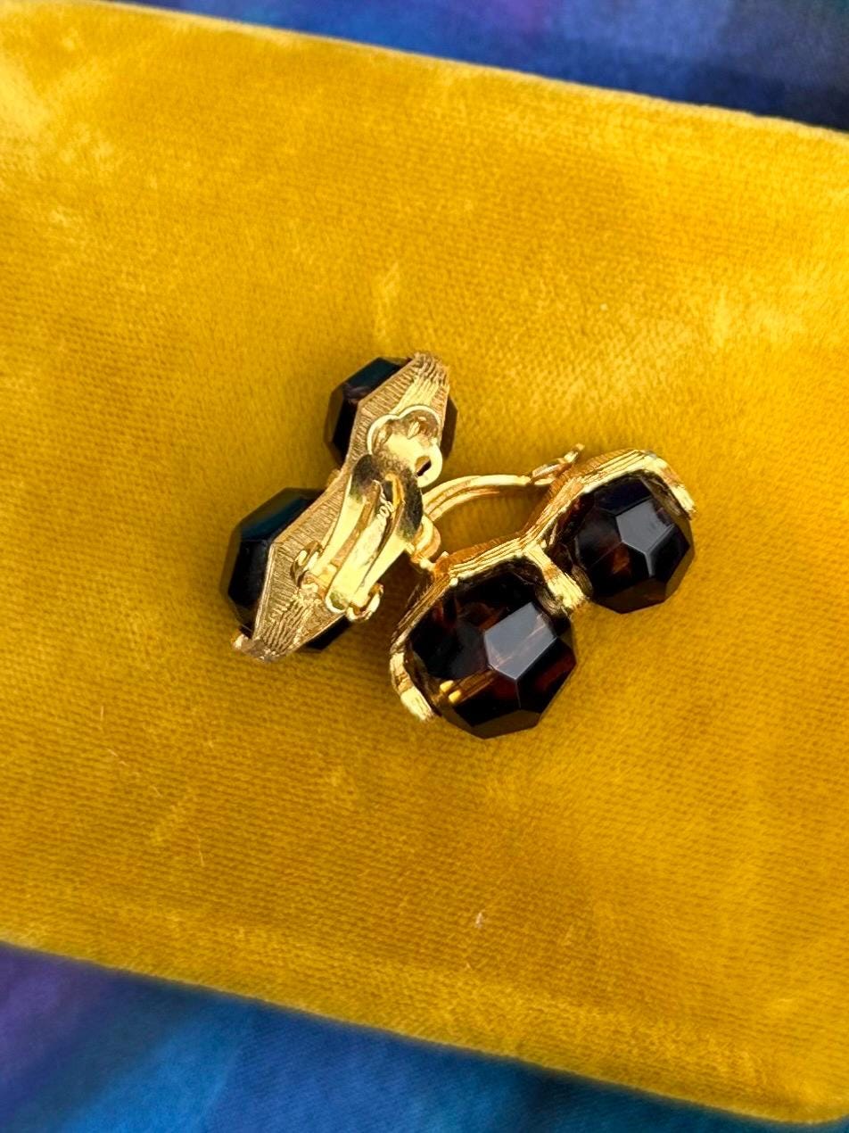 Vintage 1950s Signed JONNE Schrager Gold Tone & Brown Tortoise Faceted Glass Clip-on Earrings Midcentury