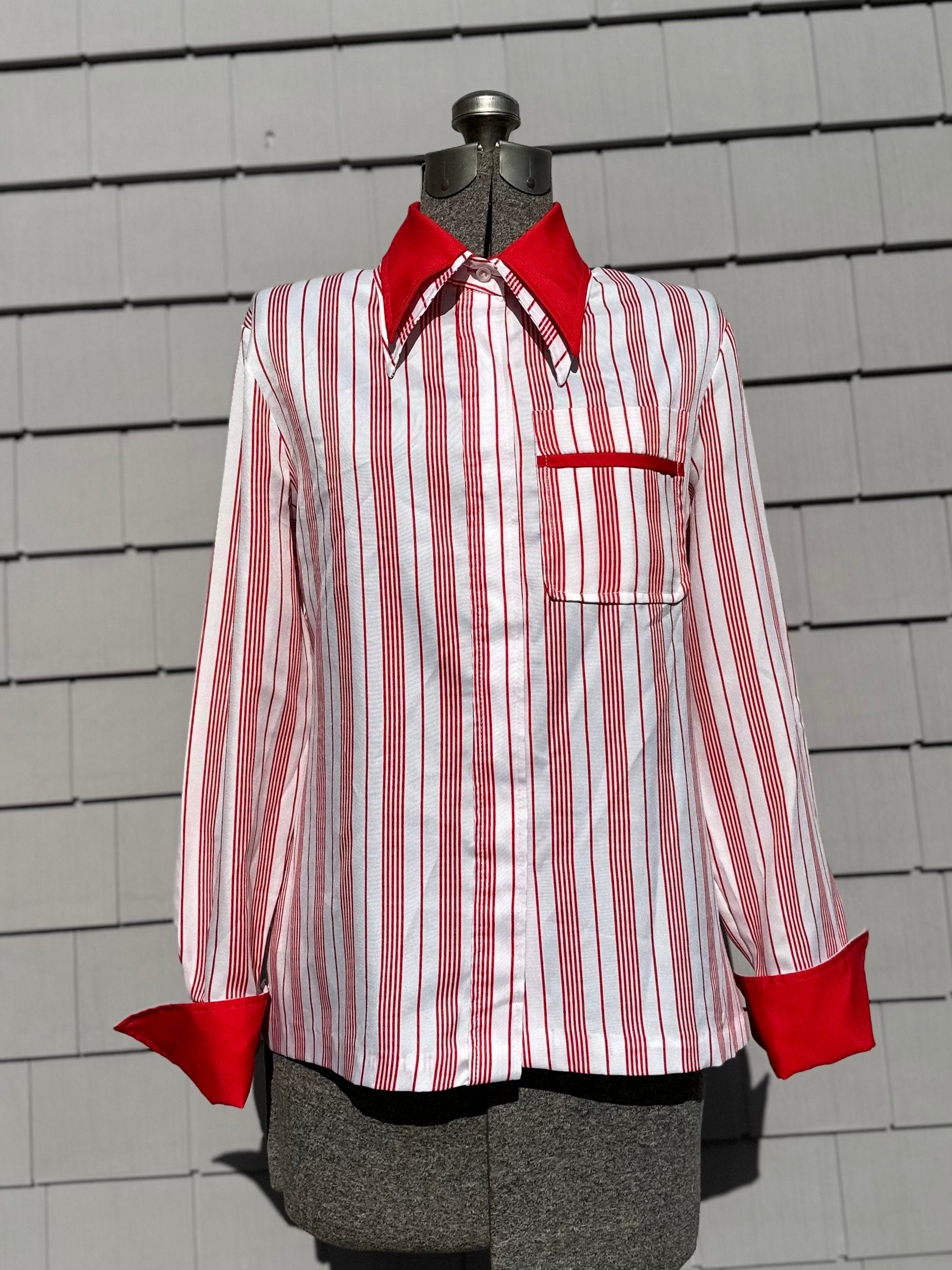 Vintage 1970s Joanna Women's Red & White Striped Double Collar Collared Button Down Blouse Long Sleeve Size 4