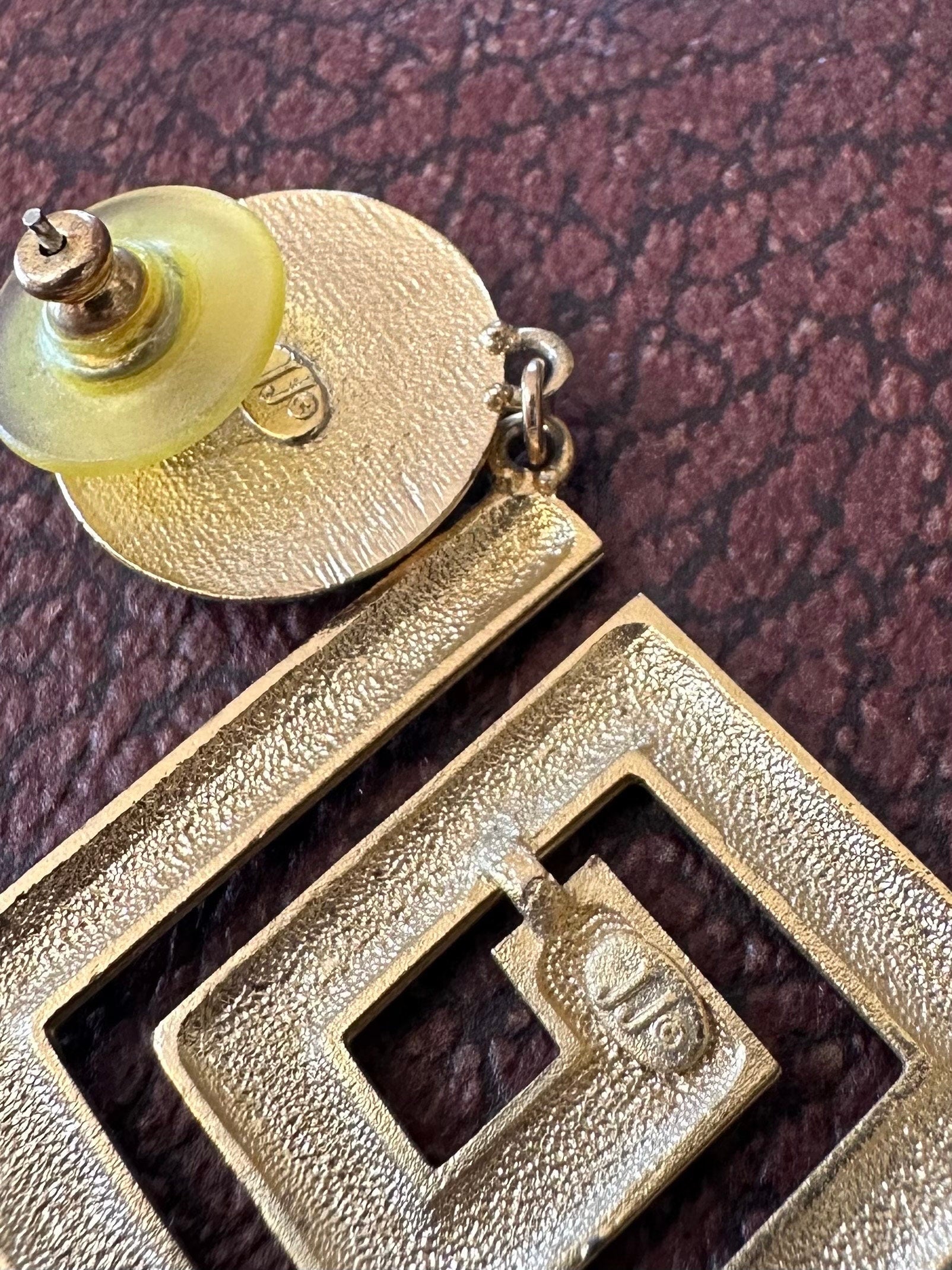 Vintage 1980s Signed JJ Jonette Gold Tone Abstract Geometric Faceted Rhinestone Dangle Statement Earrings