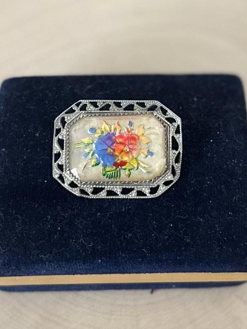 Antique Art Deco 1920s 1930s Reverse Carved Glass Floral Pansy Intaglio Silver Tone Brooch C-Clasp