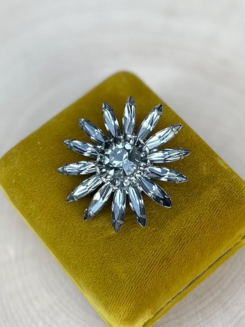 Vintage 1950s Midcentury Smokey Grey Glass Rhinestone Floral Star Brooch