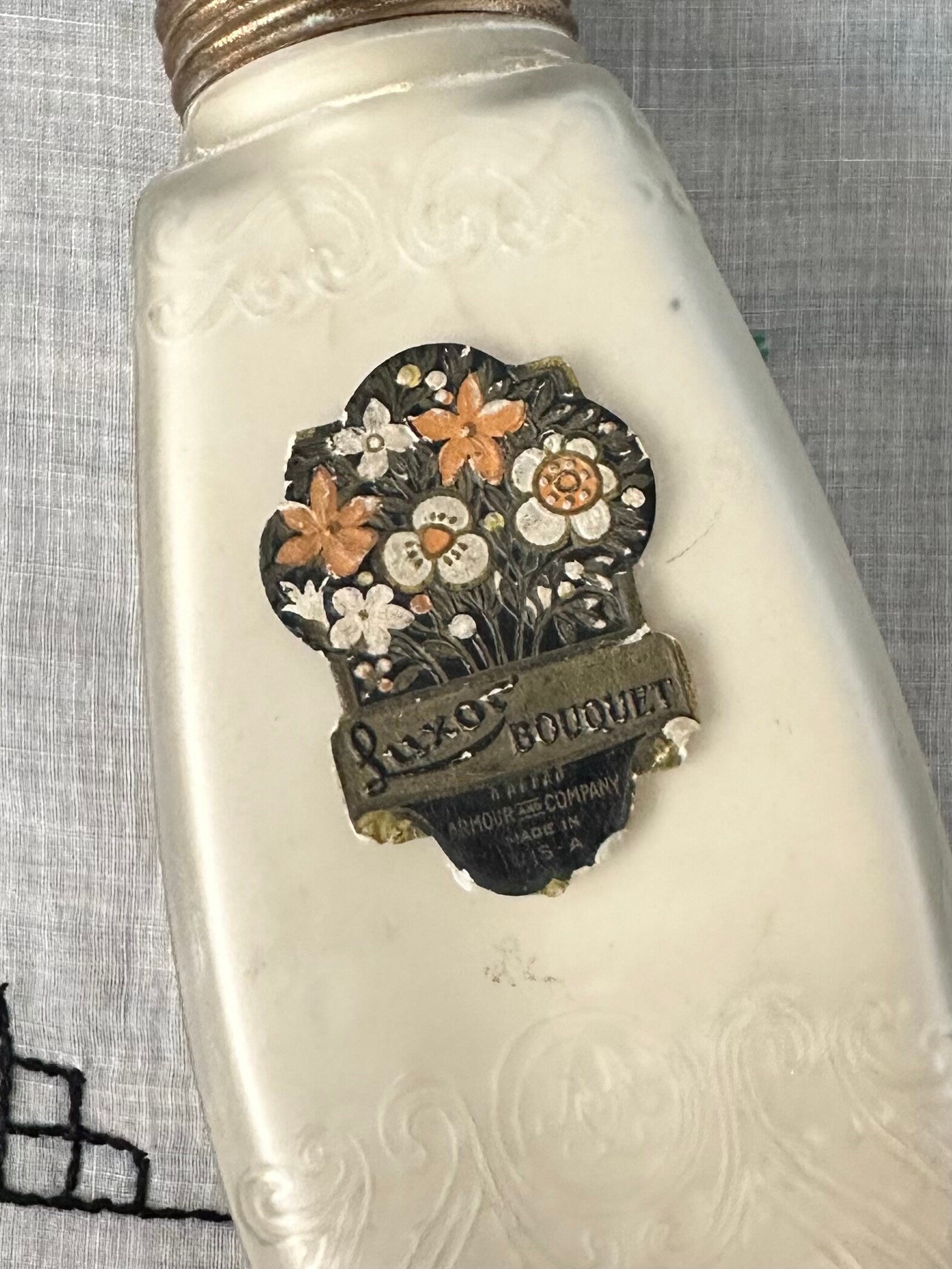 Antique 1910s Luxor Bouquet Armour and Company Chicago USA Glass Powder Bottle Vanity RARE