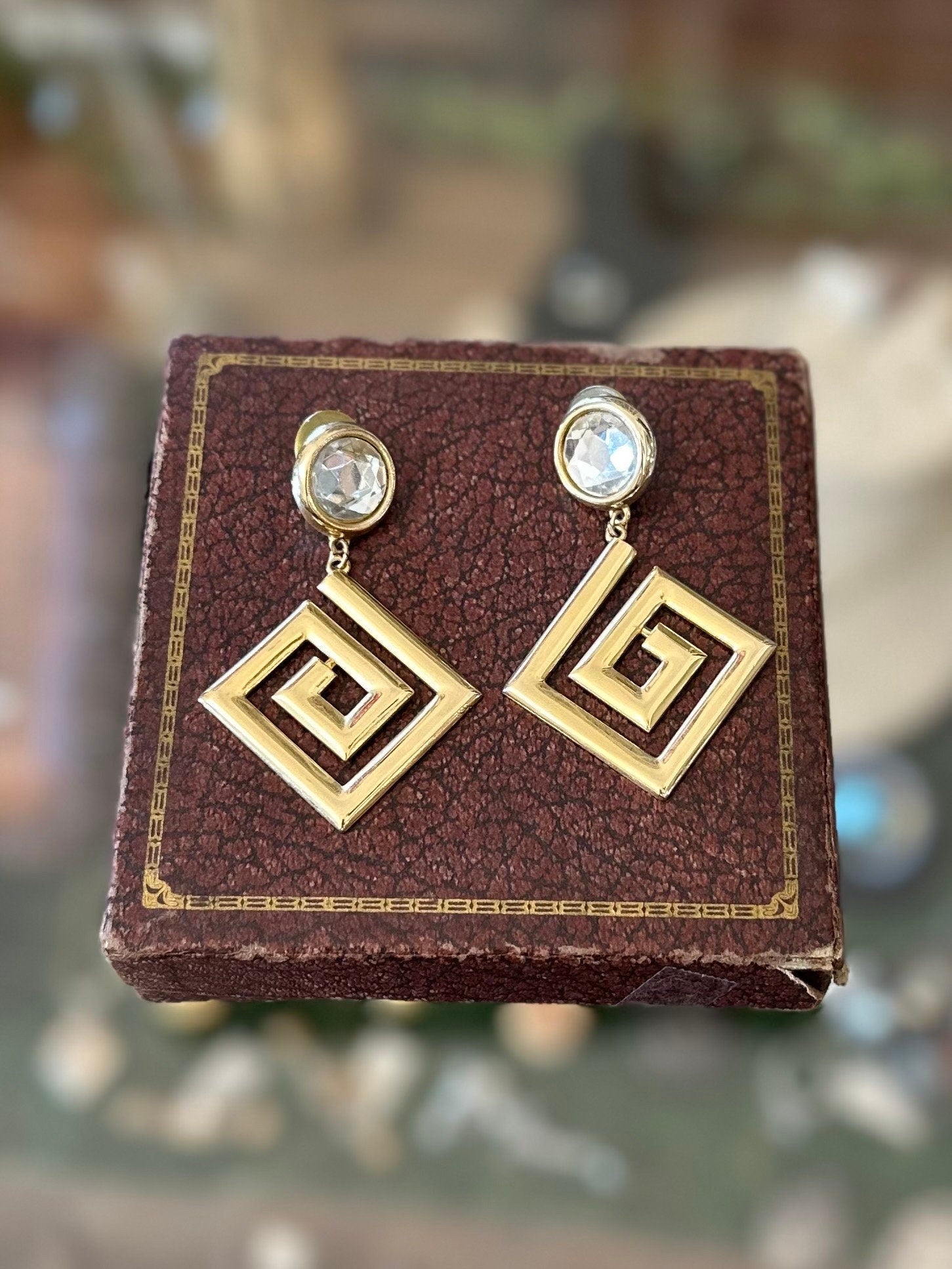 Vintage 1980s Signed JJ Jonette Gold Tone Abstract Geometric Faceted Rhinestone Dangle Statement Earrings