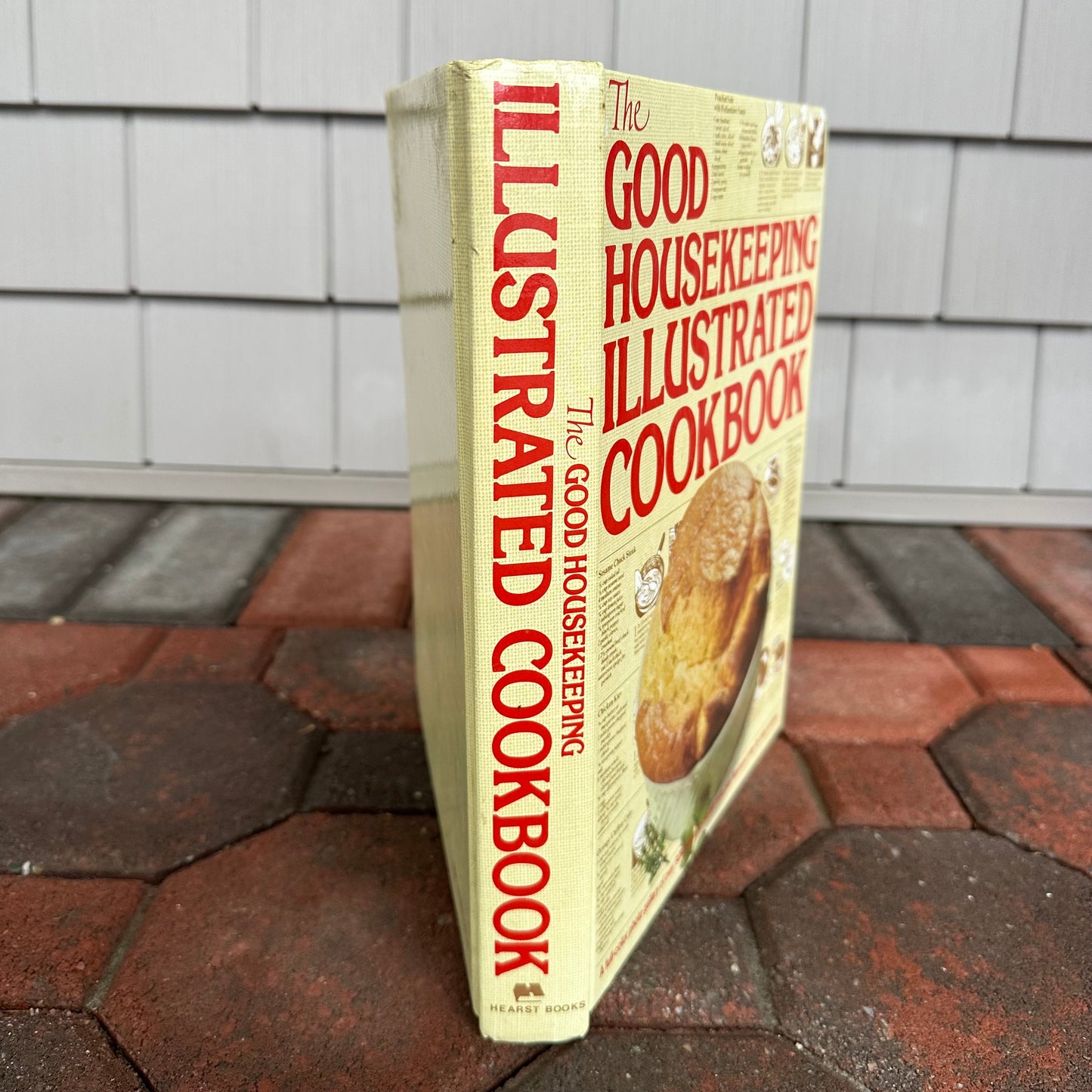 1980 The Good Housekeeping Illustrated Cookbook Hardcover