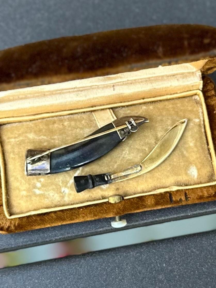 Vintage Circa 1920s Silver Kukri Sword Dagger & Sheath Brooch Pin