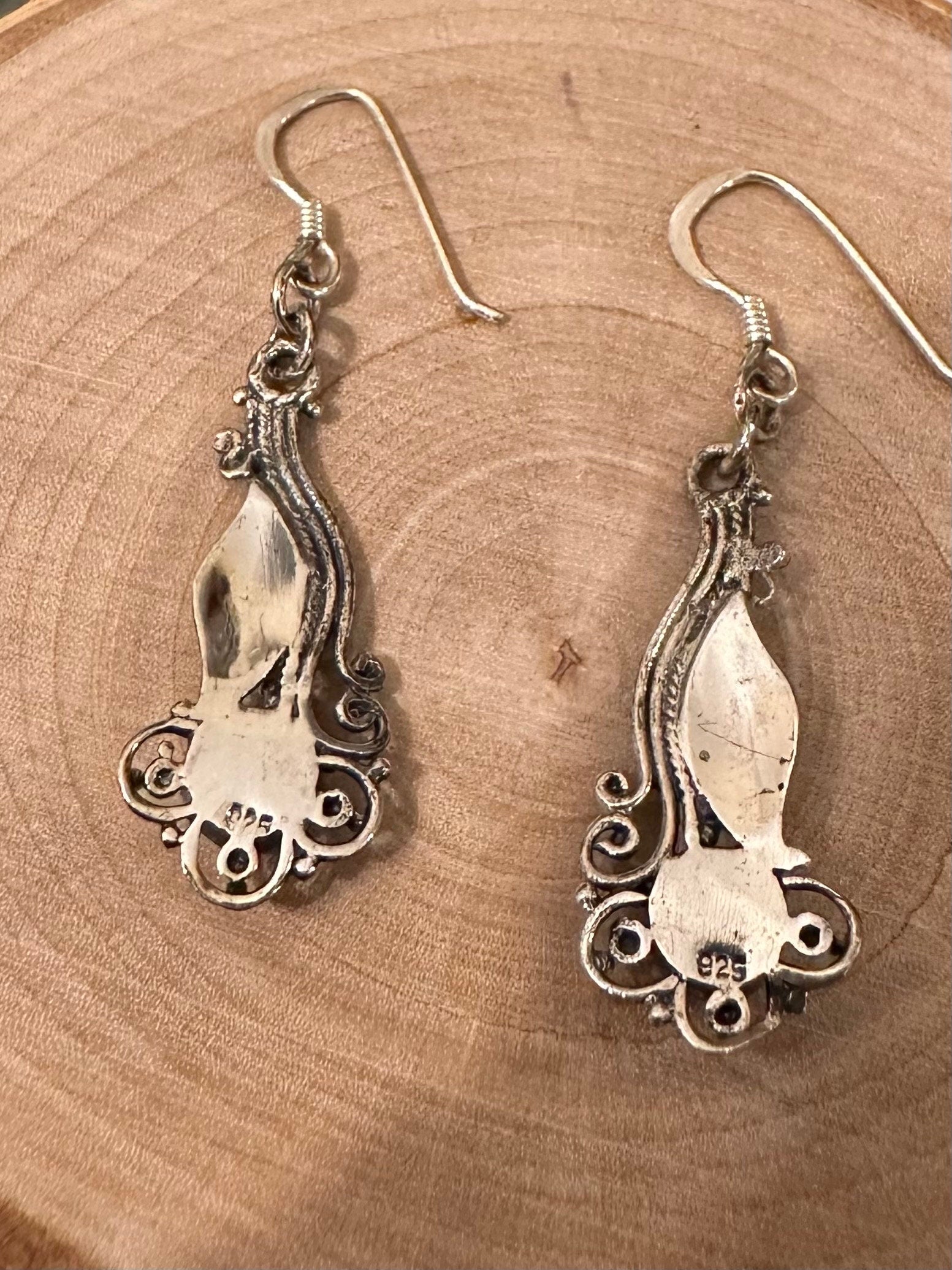Vintage 925 Marked Sterling Silver Southwestern Style Turquoise Feather Leaf Scroll Dangle Earrings