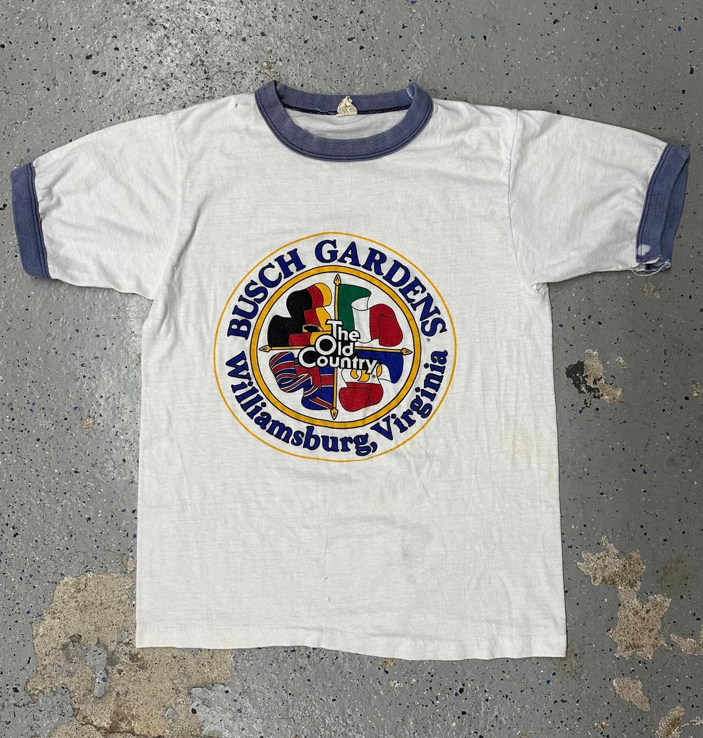 1980s Busch Gardens The Old Country Williamsburg, VA Ringer Tee Thrashed