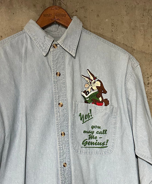 1995 Warner Bros. Studio Store Wile E. Coyote Genius Denim Button Shirt