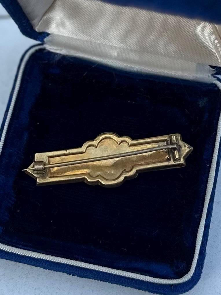 Antique Victorian Hand Engraved Gold Filled Black & White Cameo Hardstone Bar Pin Brooch C-Clasp