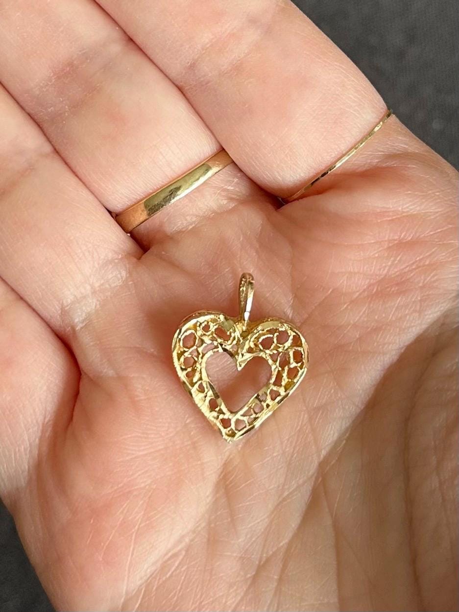 Vintage Solid 14k Yellow Gold Filigree Open Heart Pendant Love Charm