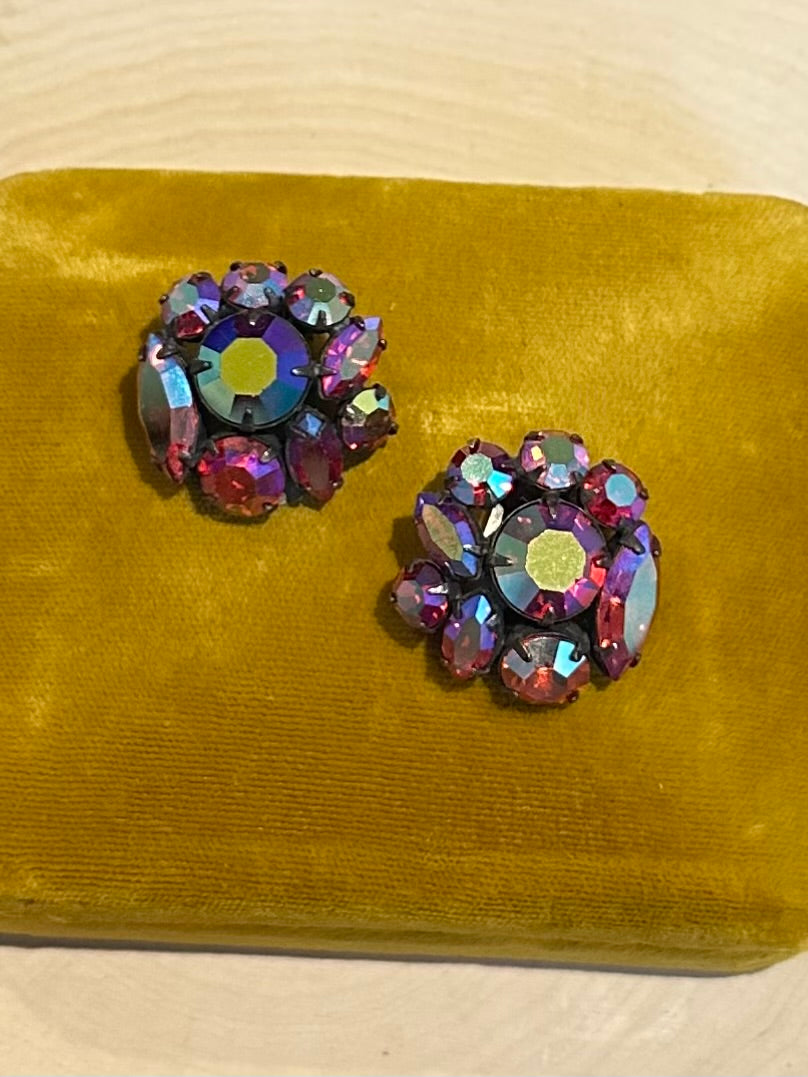 1960s Signed Regency Pink Aurora Borealis Faceted Rhinestone Brooch & Clip-on Earrings Set
