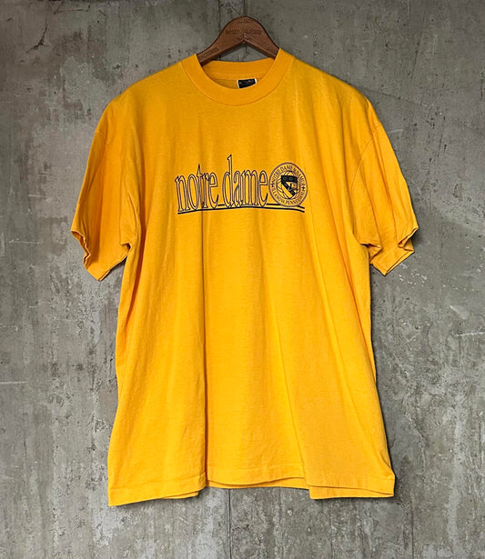 1990s Notre Dame Yellow & Navy Blue Villanova PA Single Stitch Tee