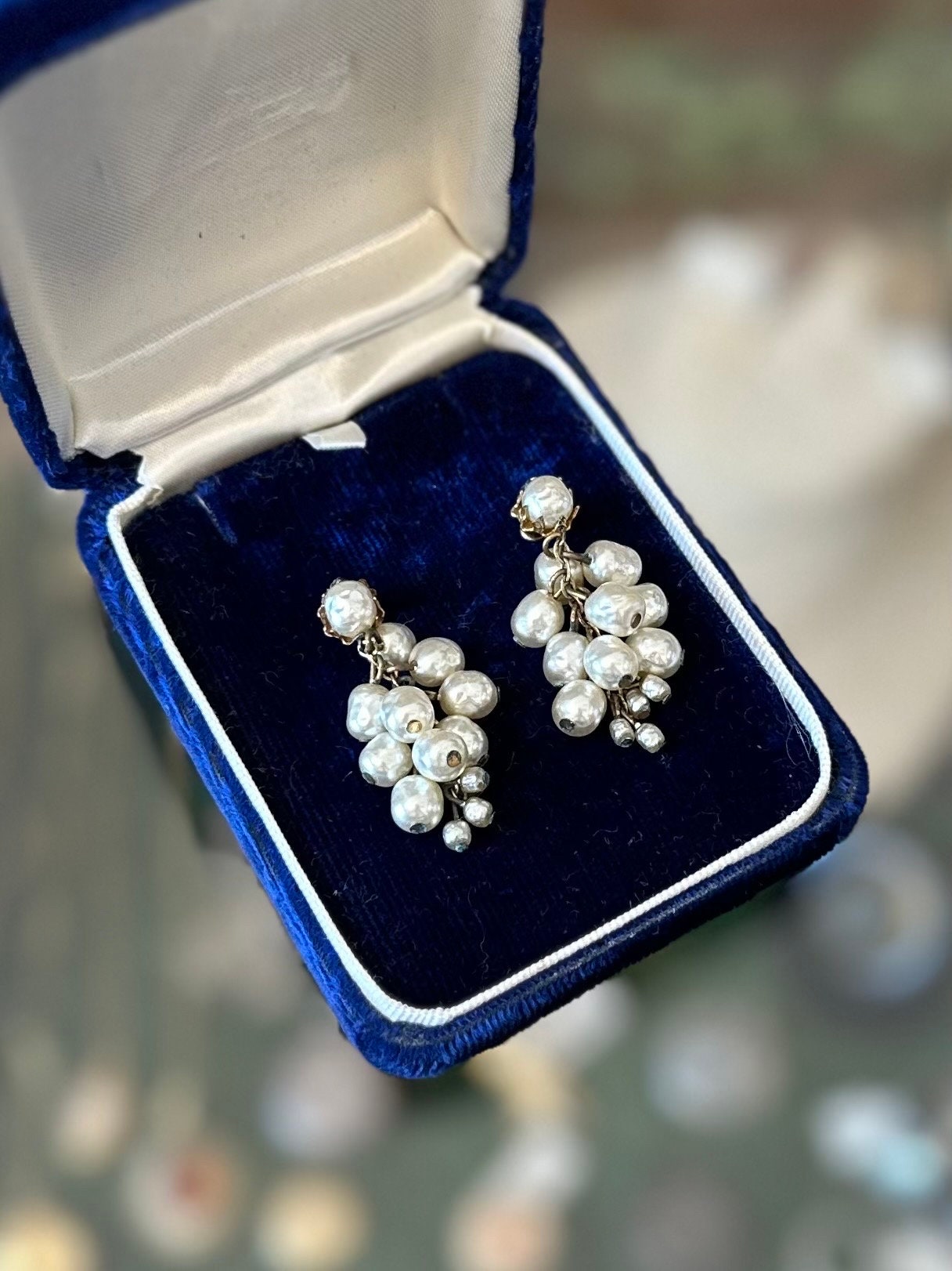 Vintage Signed Miriam Haskell Baroque Faux Pearl Cluster Dangle Earrings Gold Tone