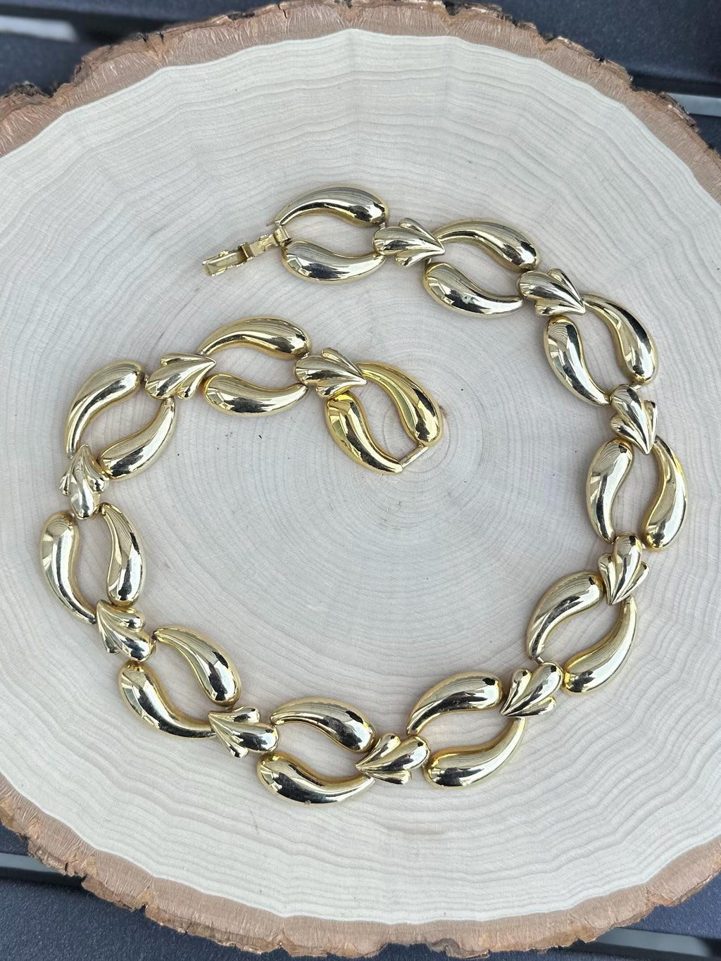 Vintage 1980s Chunky Gold Tone Bold Link Chain Collar Necklace 17.75" Statement