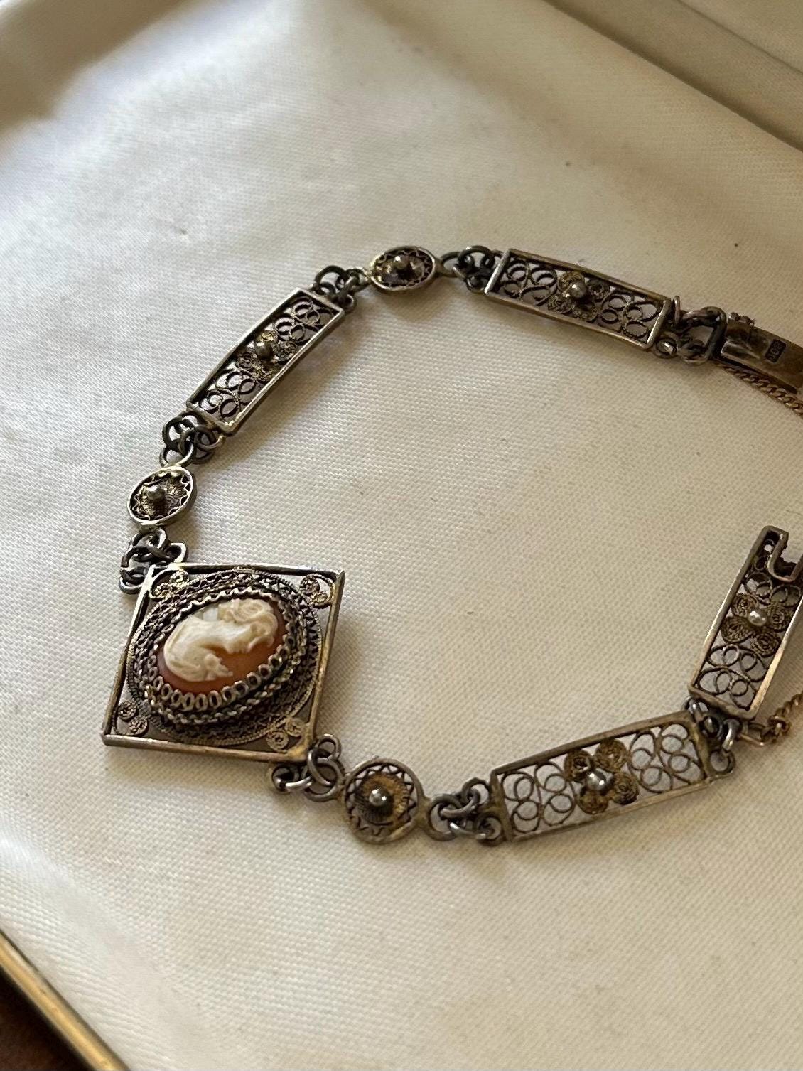 Vintage European 800 Silver Gold Gilt Delicate Filigree Hand Carved Shell Cameo Panel Link Bracelet
