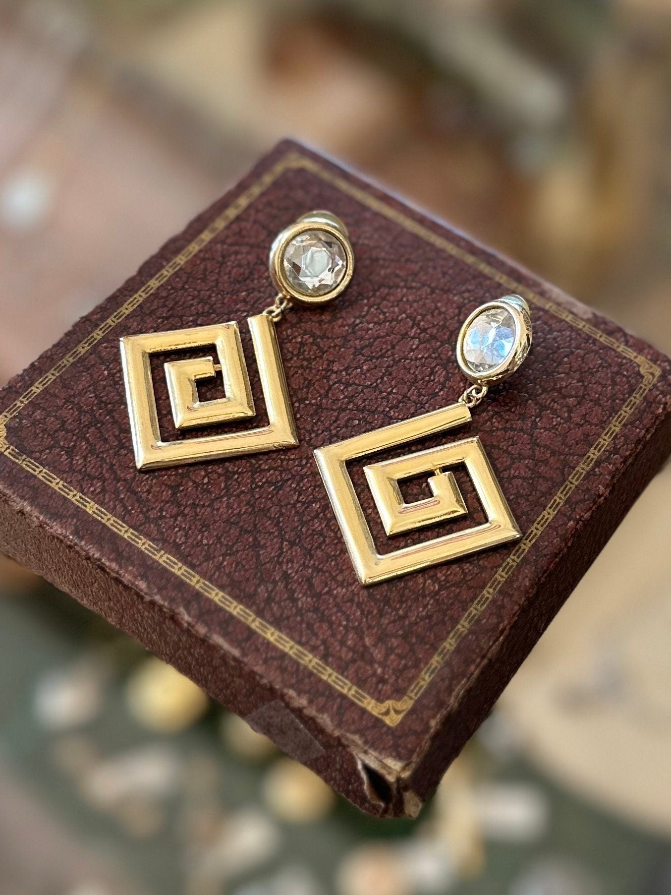 Vintage 1980s Signed JJ Jonette Gold Tone Abstract Geometric Faceted Rhinestone Dangle Statement Earrings