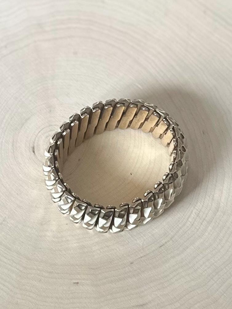 Vintage 1940s Signed HARWOOD Leading Lady Gold Tone & White Enamel Tank Track Expansion Bracelet Stretches