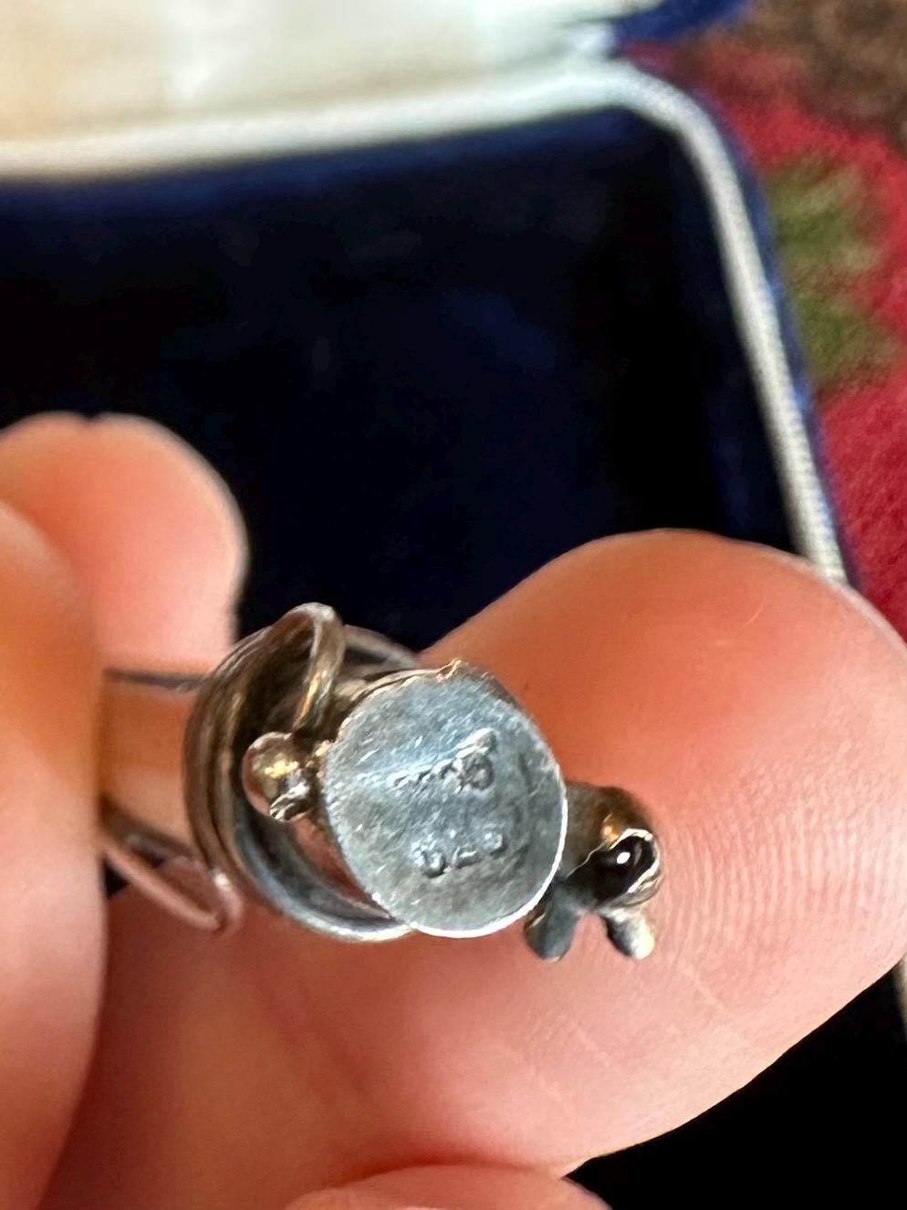 Vintage Signed REO Sterling Silver Comedy & Tradegy Drama Masks Cylindrical Flower Holder Brooch Pin Theater Boutonnière