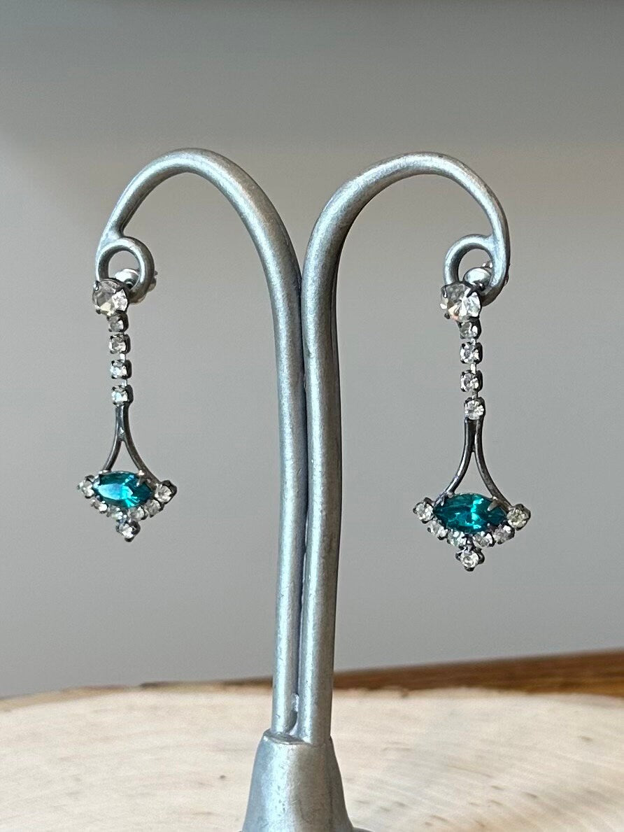 Vintage Midcentury Clear & Teal Marquise Rhinestone Pierced Fan Dangle Earrings