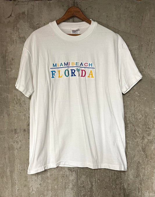 1990s Embroidered Miami Beach Florida Single Stitch Tee