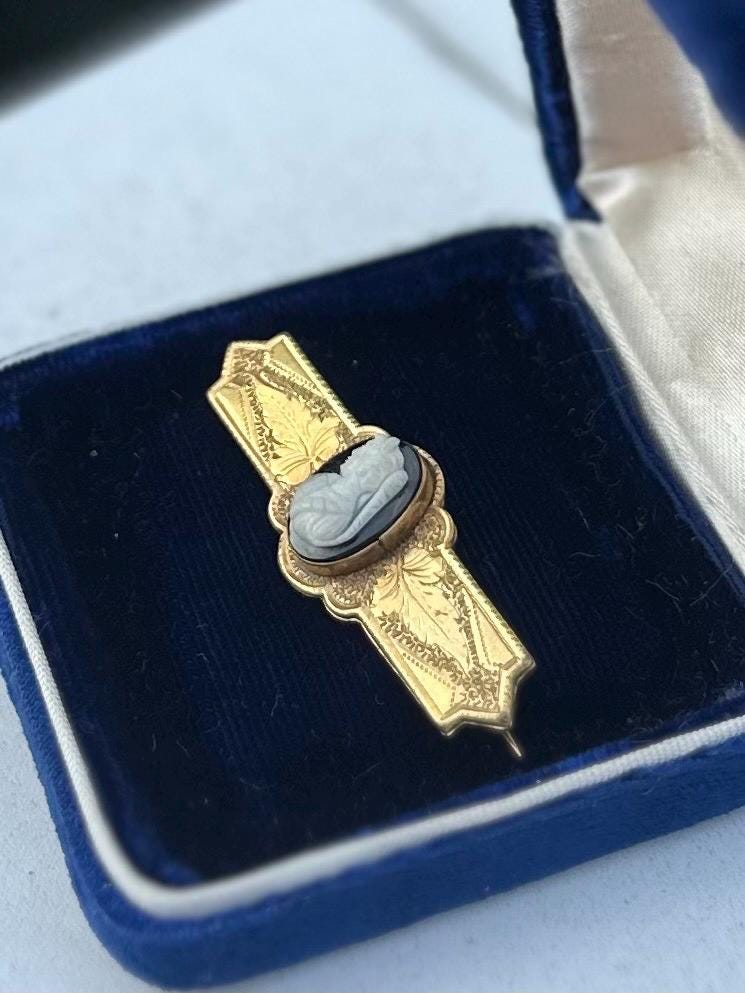 Antique Victorian Hand Engraved Gold Filled Black & White Cameo Hardstone Bar Pin Brooch C-Clasp