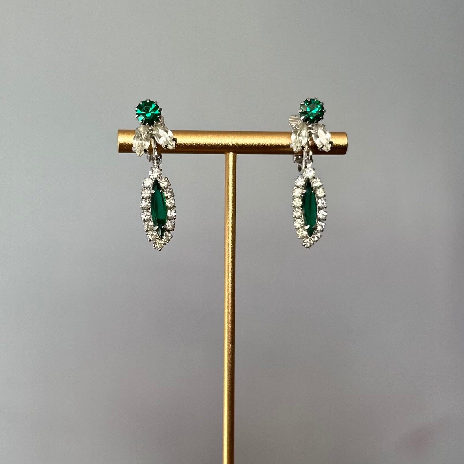 Stunning Vintage Midcentury Emerald Green Marquise & Clear Crystal Rhinestone Dangling Clip-on Earrings
