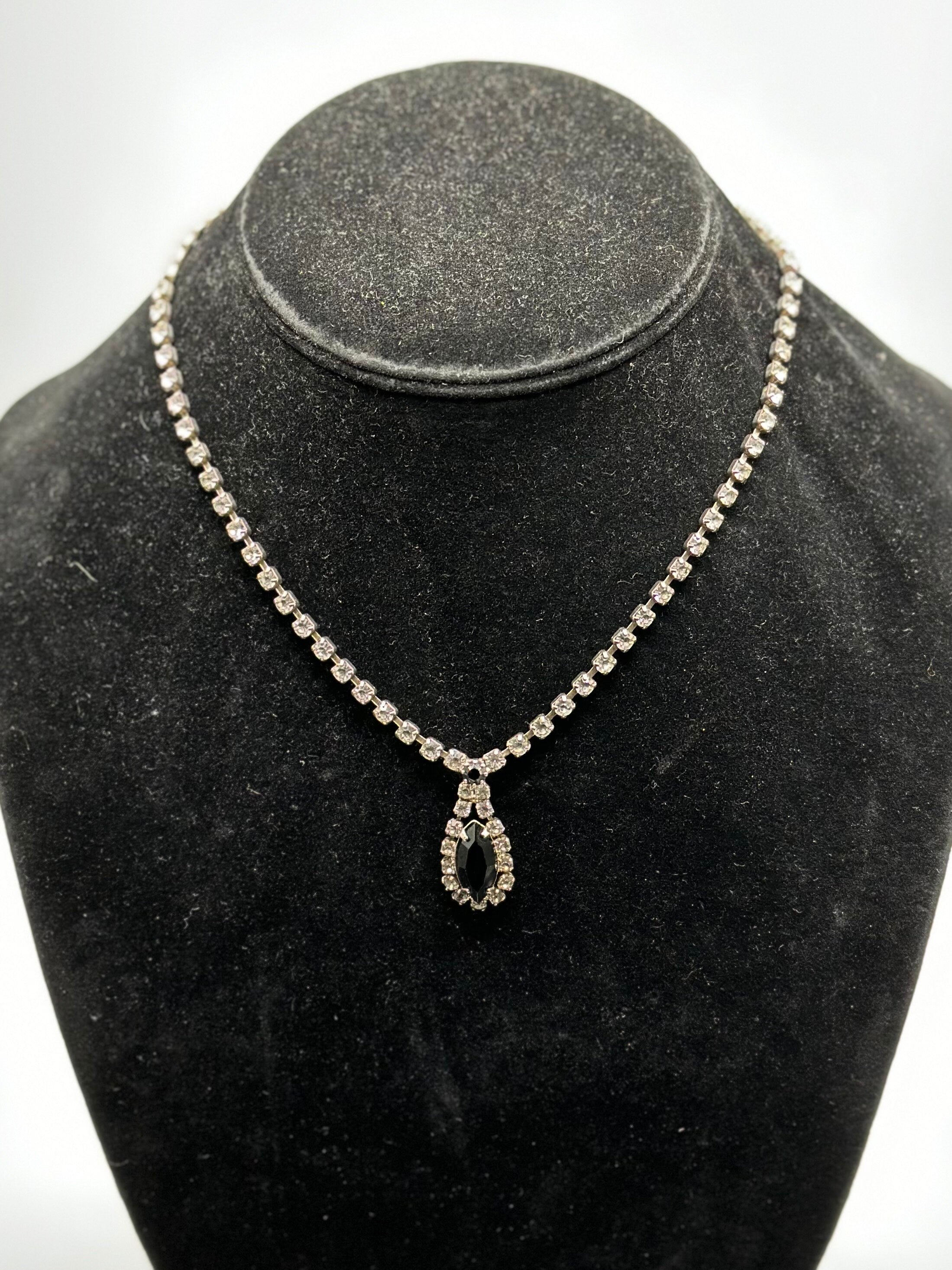 Vintage 1950s Faceted Clear and Black Glass Rhinestone Necklace Marquise Teardrop 18" | Evening Jewelry
