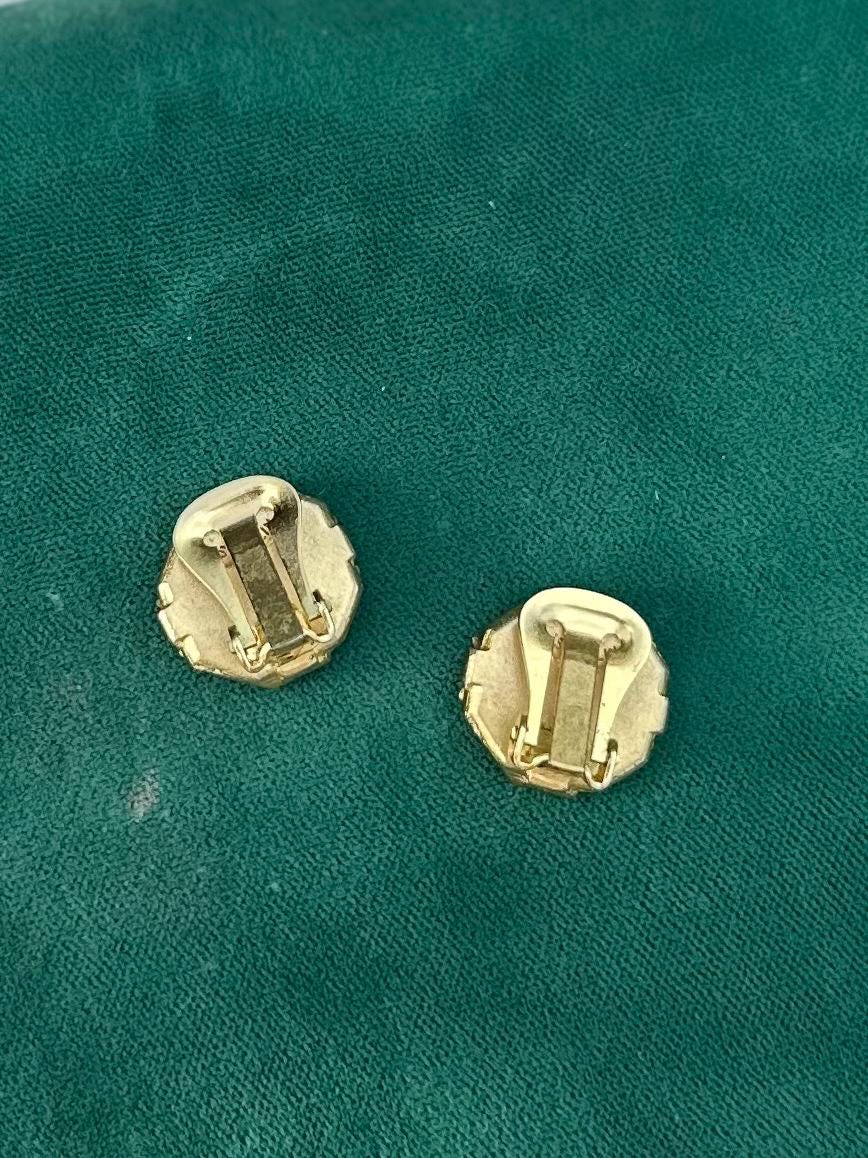 Vintage 1980s Signed ROXANNE ASSOULIN Gold Tone Octagonal Rhinestone Faux CC Engraved Stone Clip-on Earrings Rare